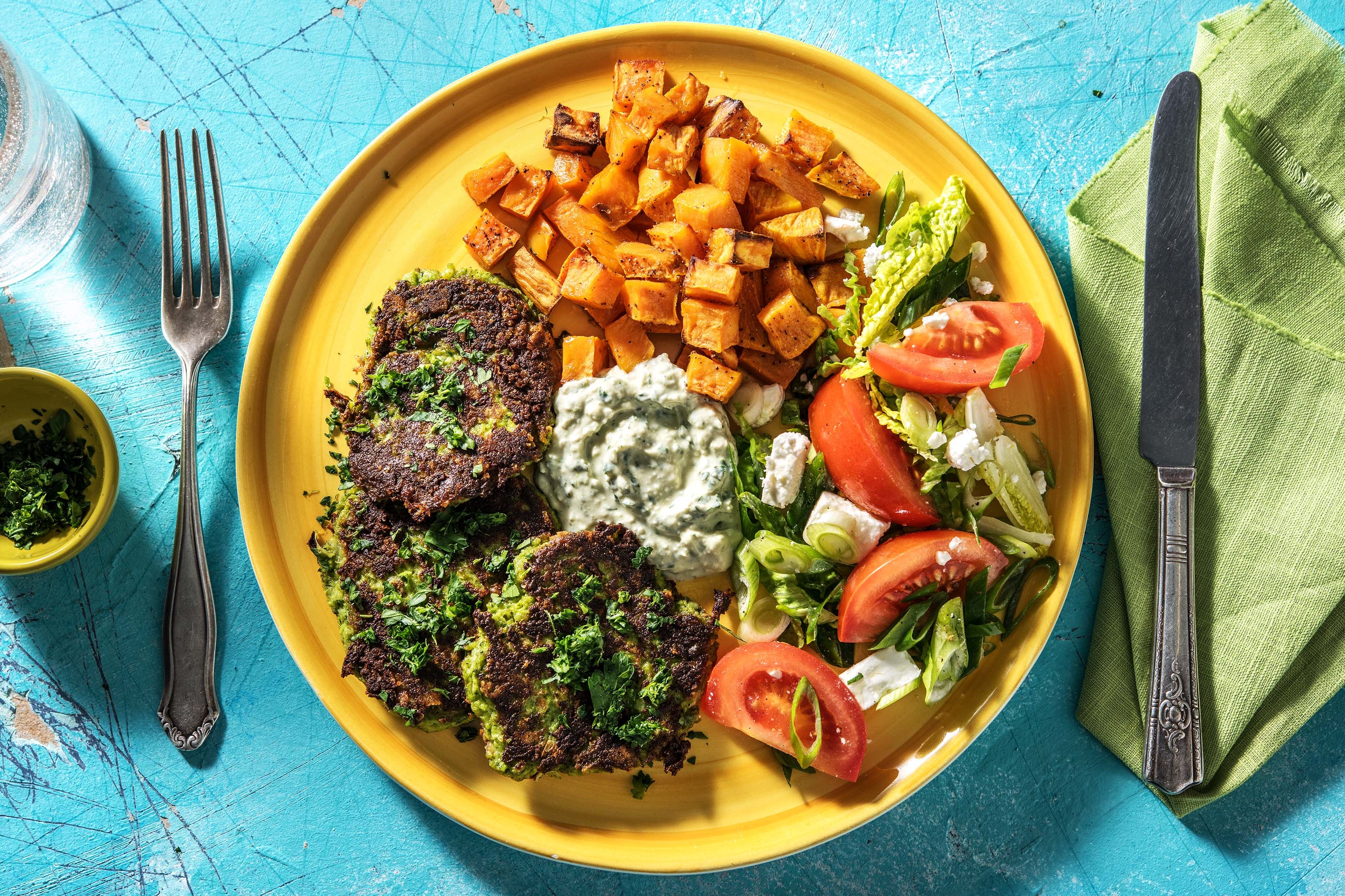 Brokkoli-Taler mit Ofen-Süßkartoffeln