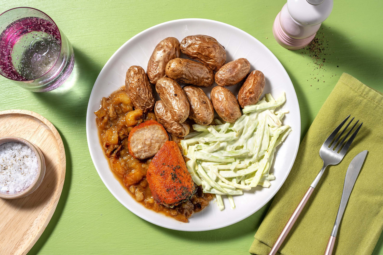 Kip in spekjasje met perenmoes