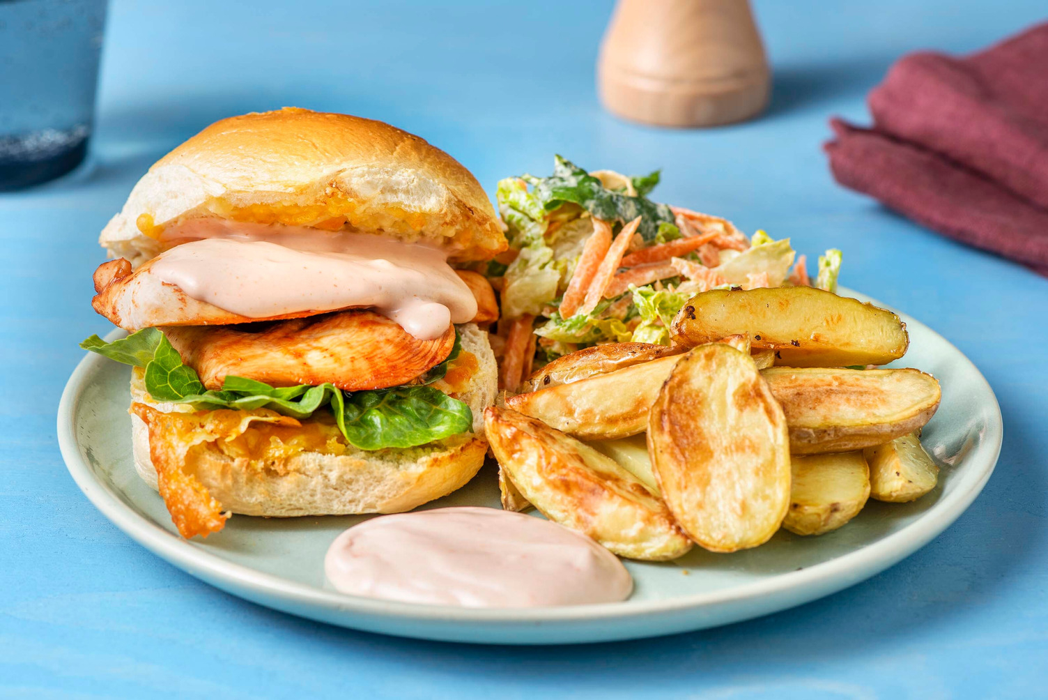 Buffalo Chicken Burger mit Karotten-Slaw