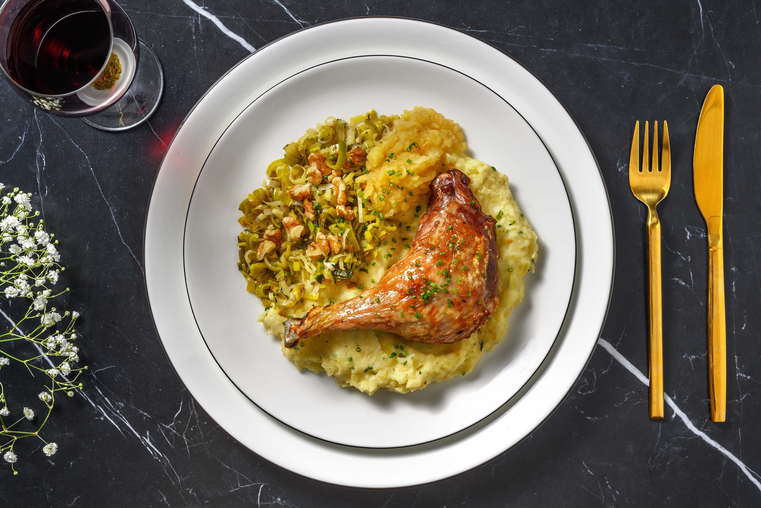 Gekonfijte eend met gestoofde prei