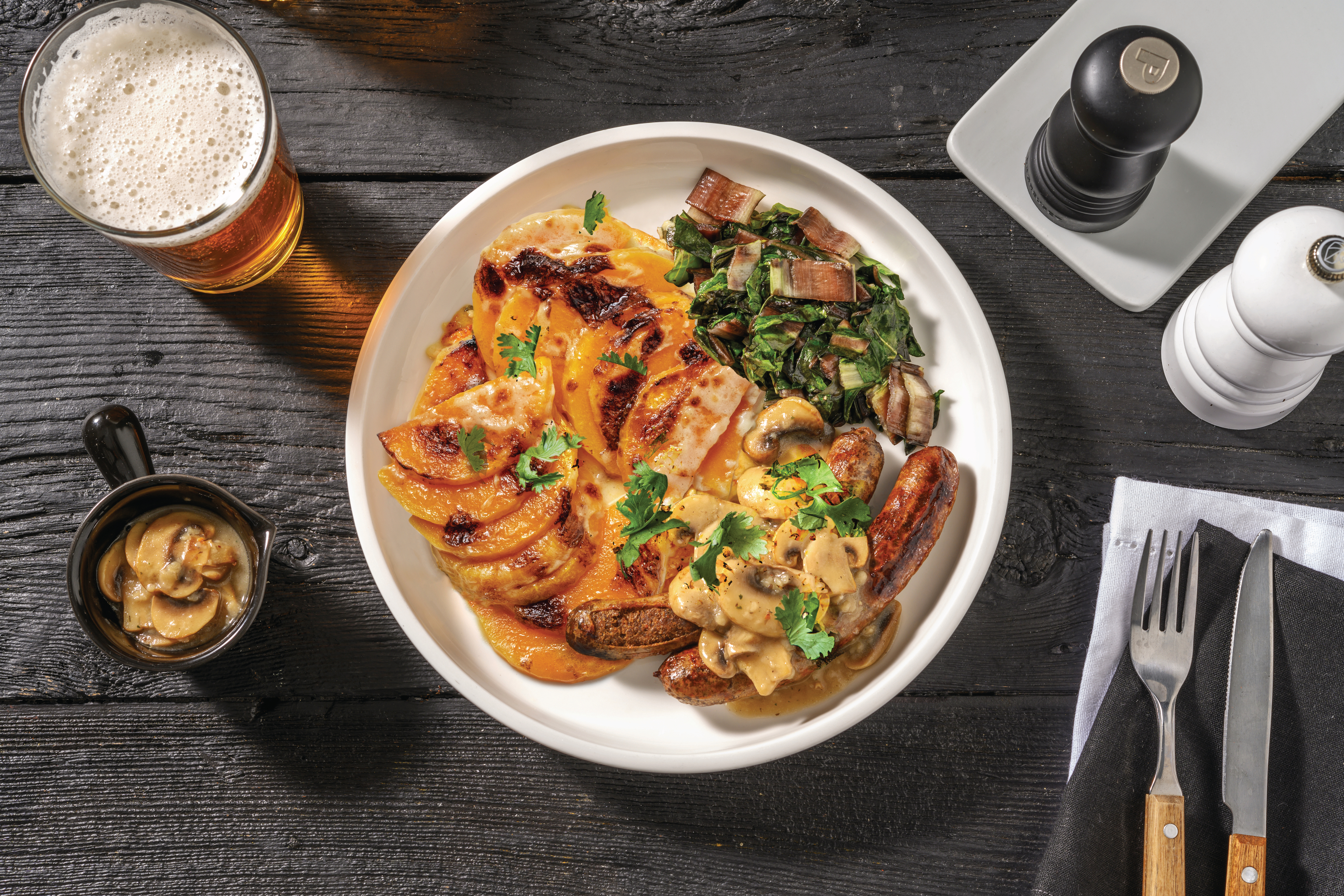 Parsley Beef Sausages & Mushroom Gravy