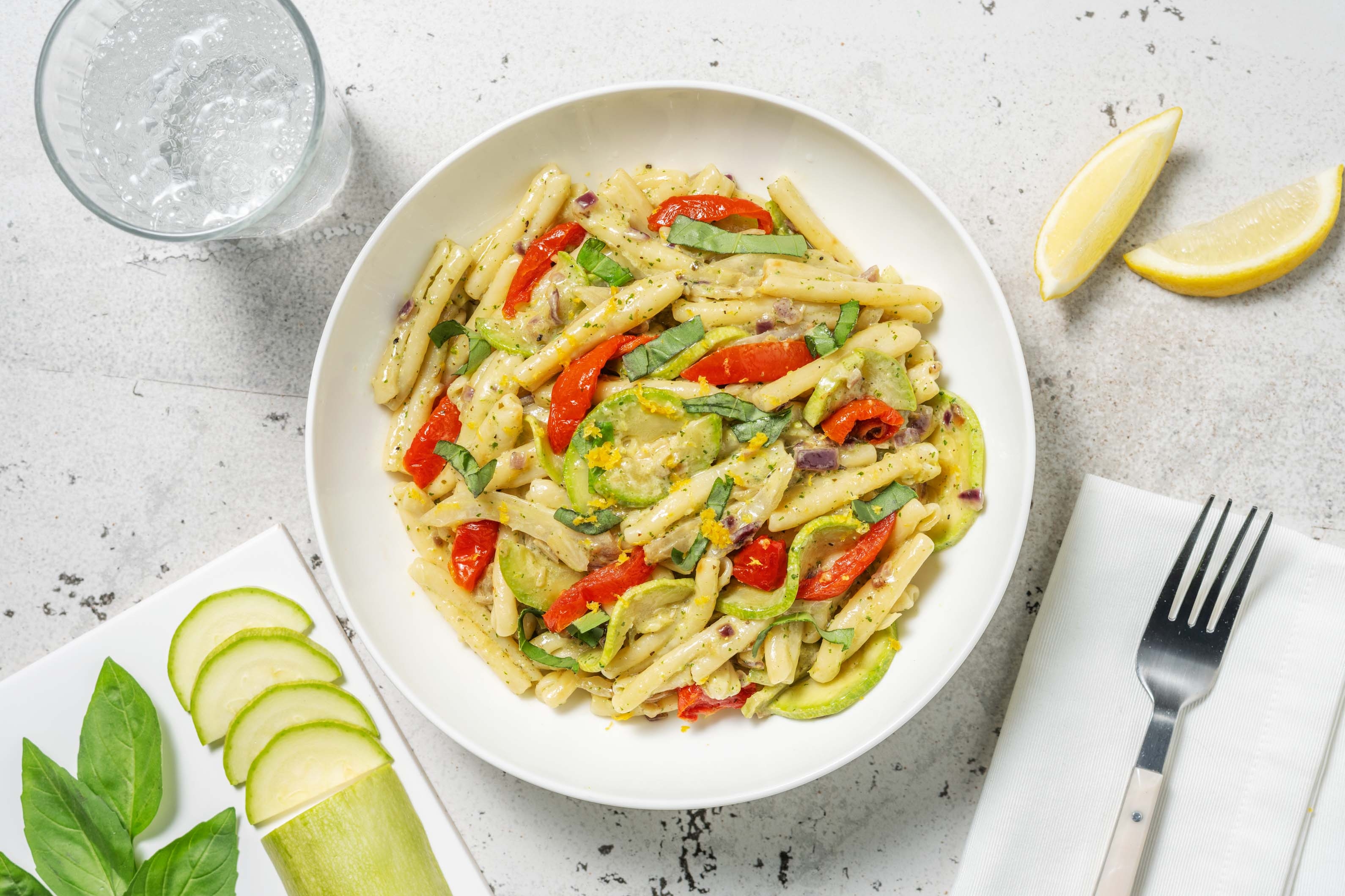 Casarecce en sauce crémeuse citron-basilic