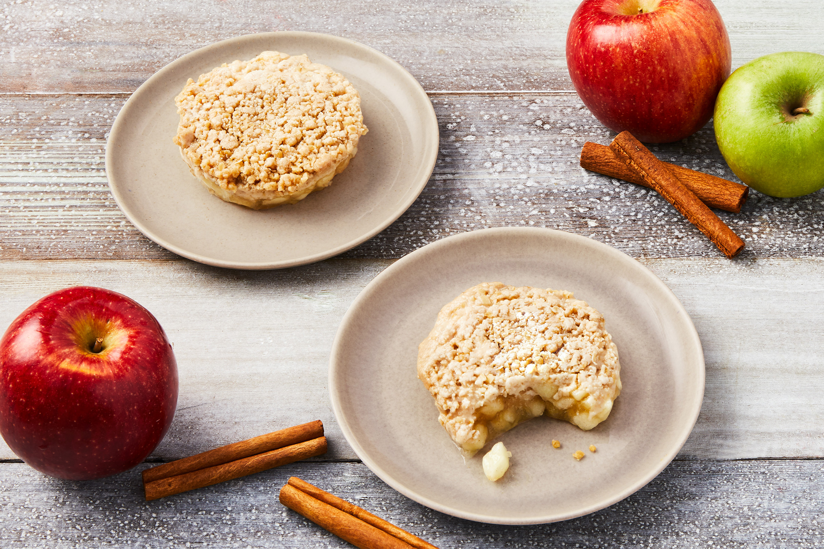 Cinnamon Apple Crumbles