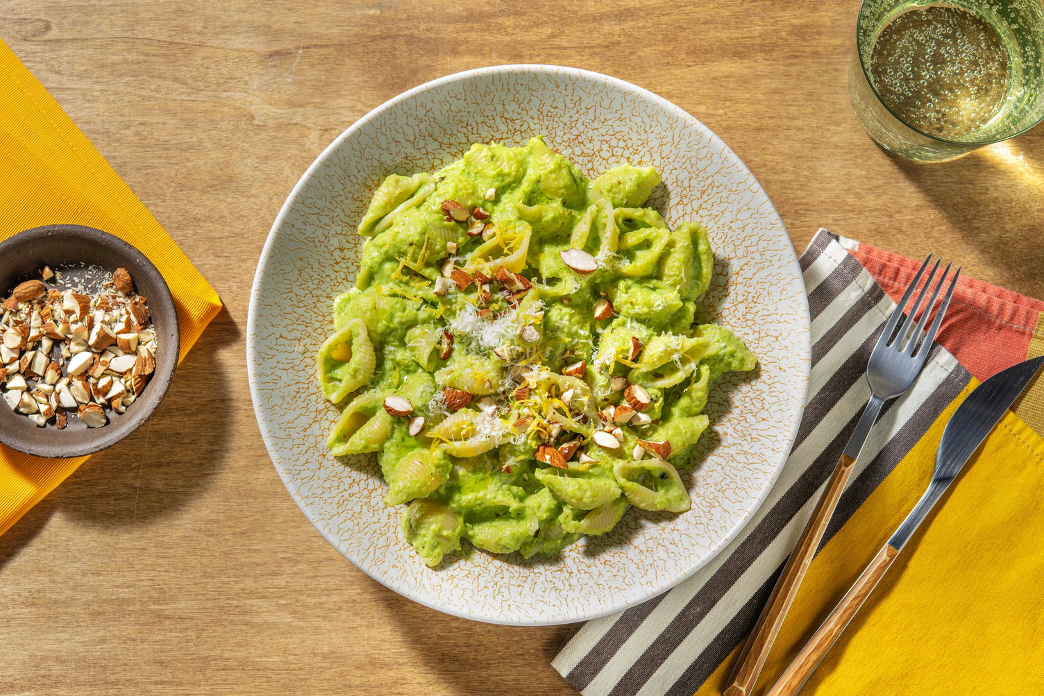 Conchiglie met romige broccolisaus