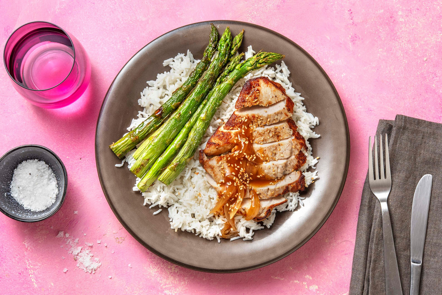 Côtelettes de porc en sauce