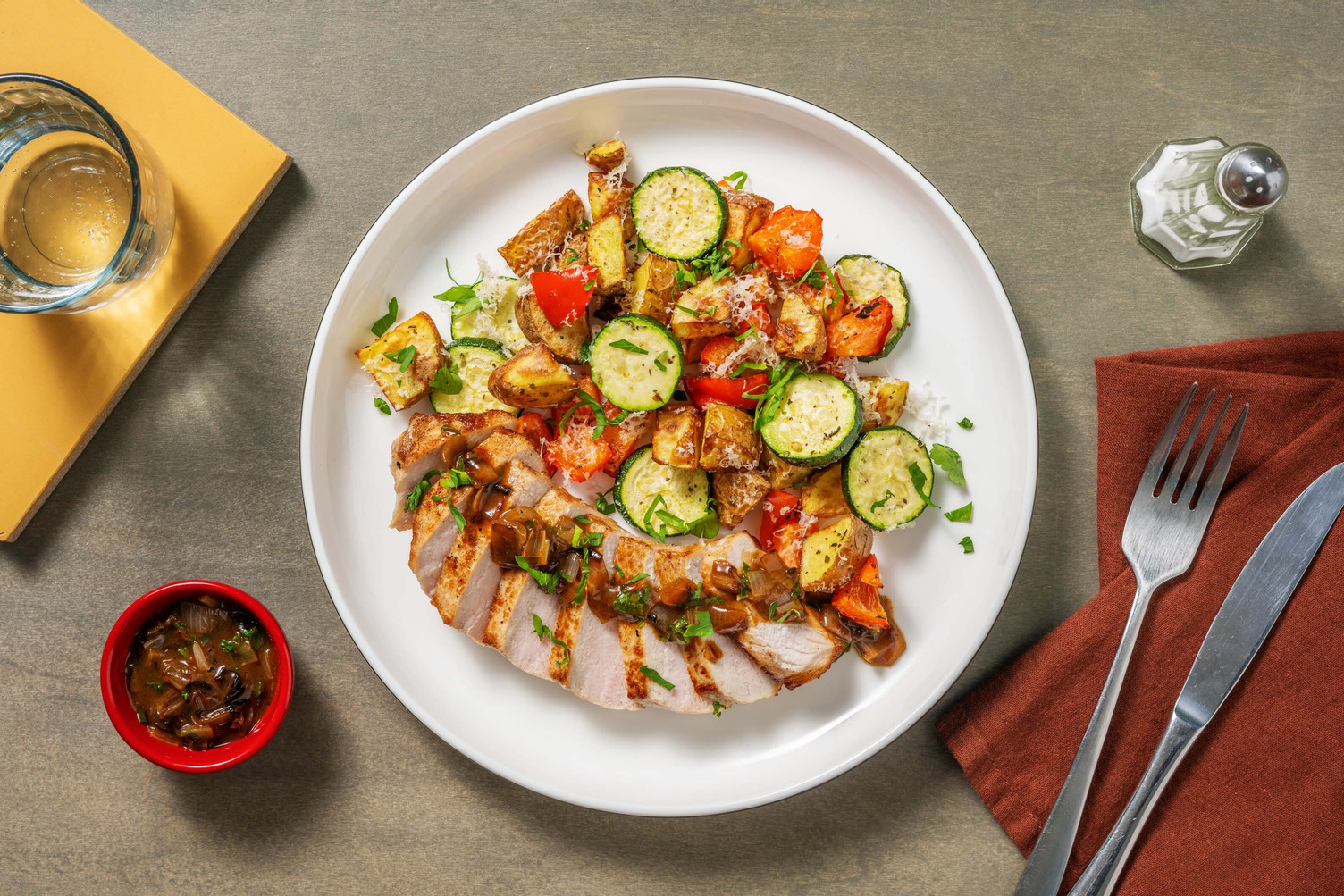 Côtelettes de porc et sauce à l’ail