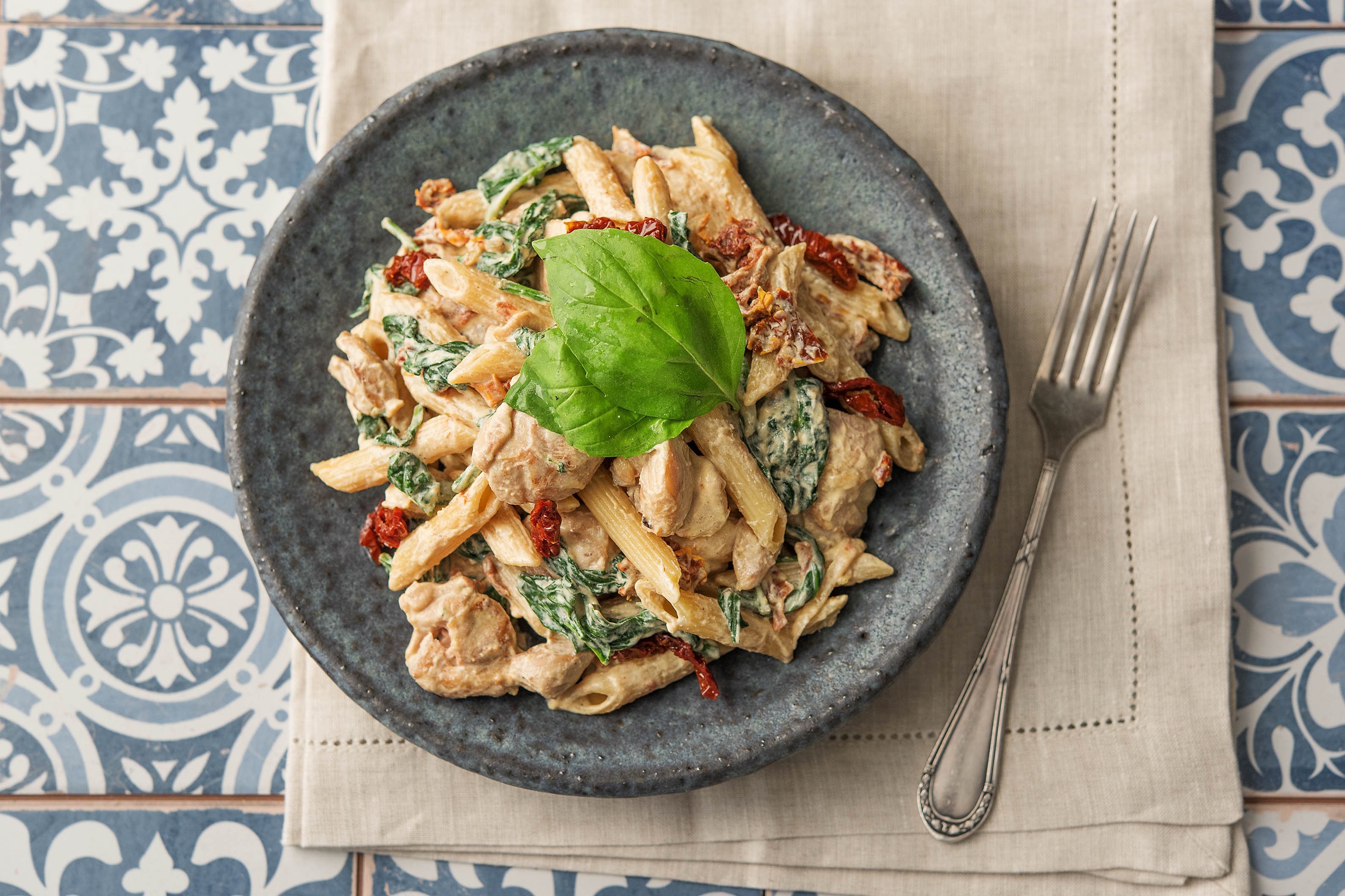 Creamy Sundried Tomato and Chicken Pasta