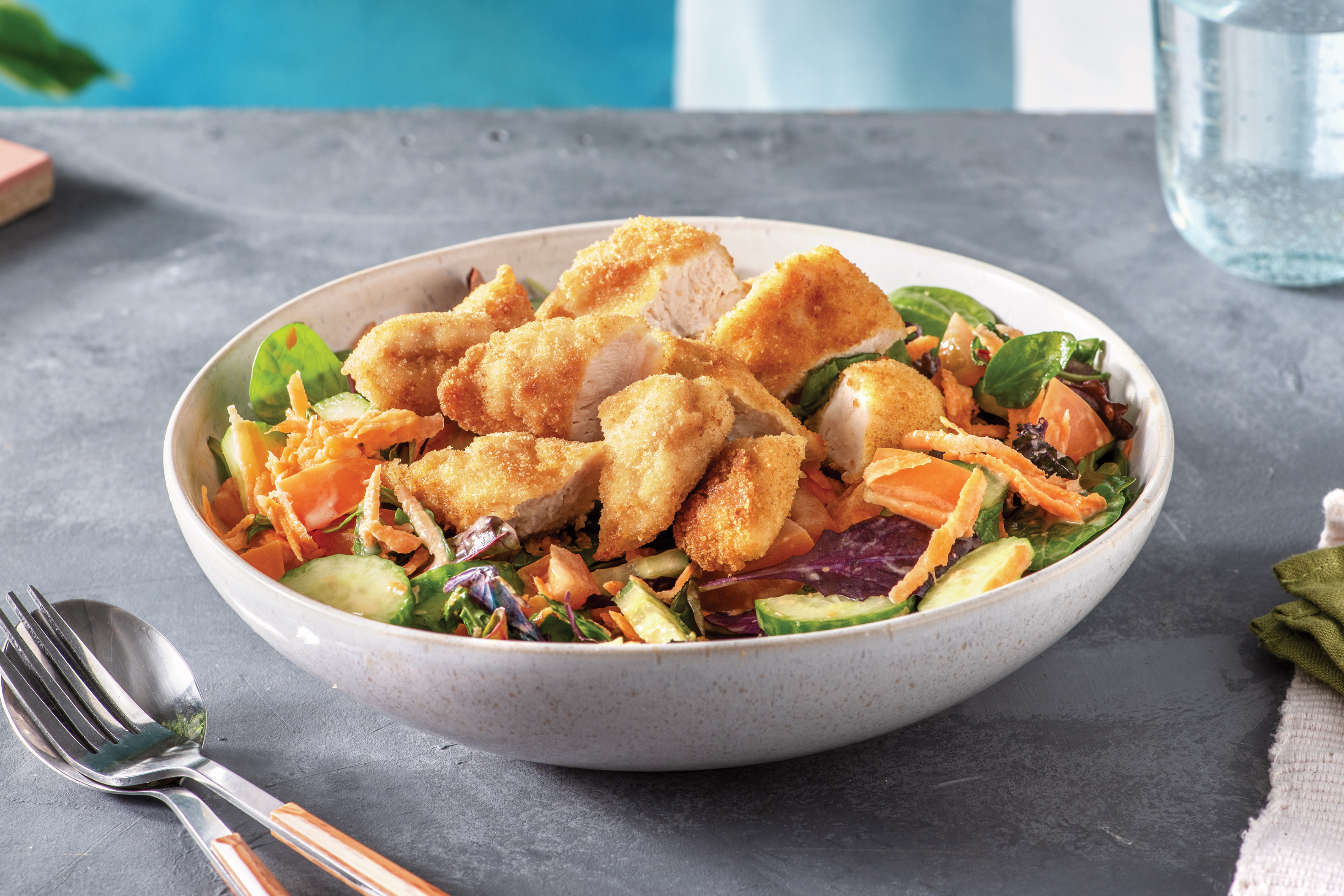 Crumbed Chicken Salad with Creamy Garlic Dressing