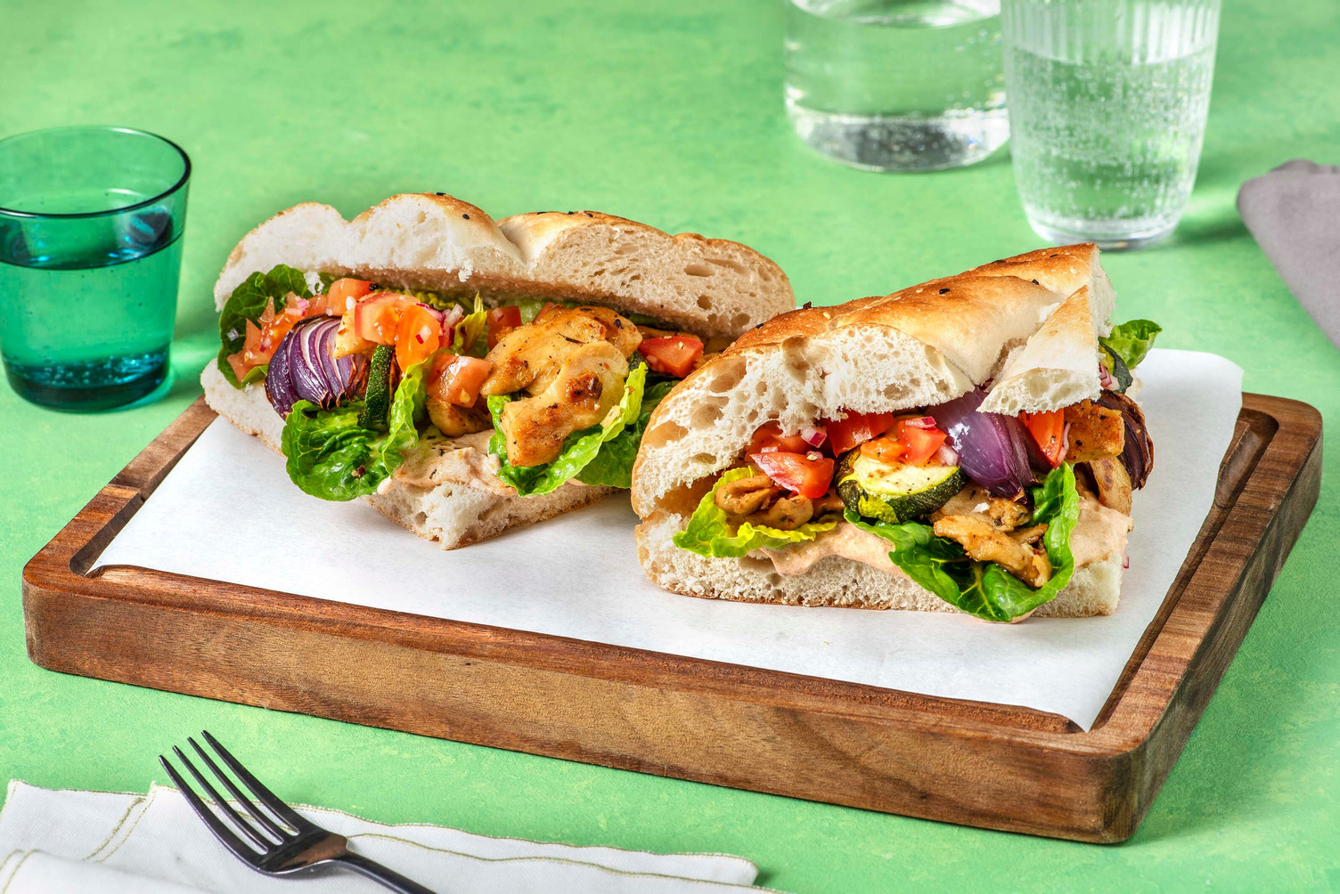 Döner mit würzigen veganen Strips Hähnchen Art