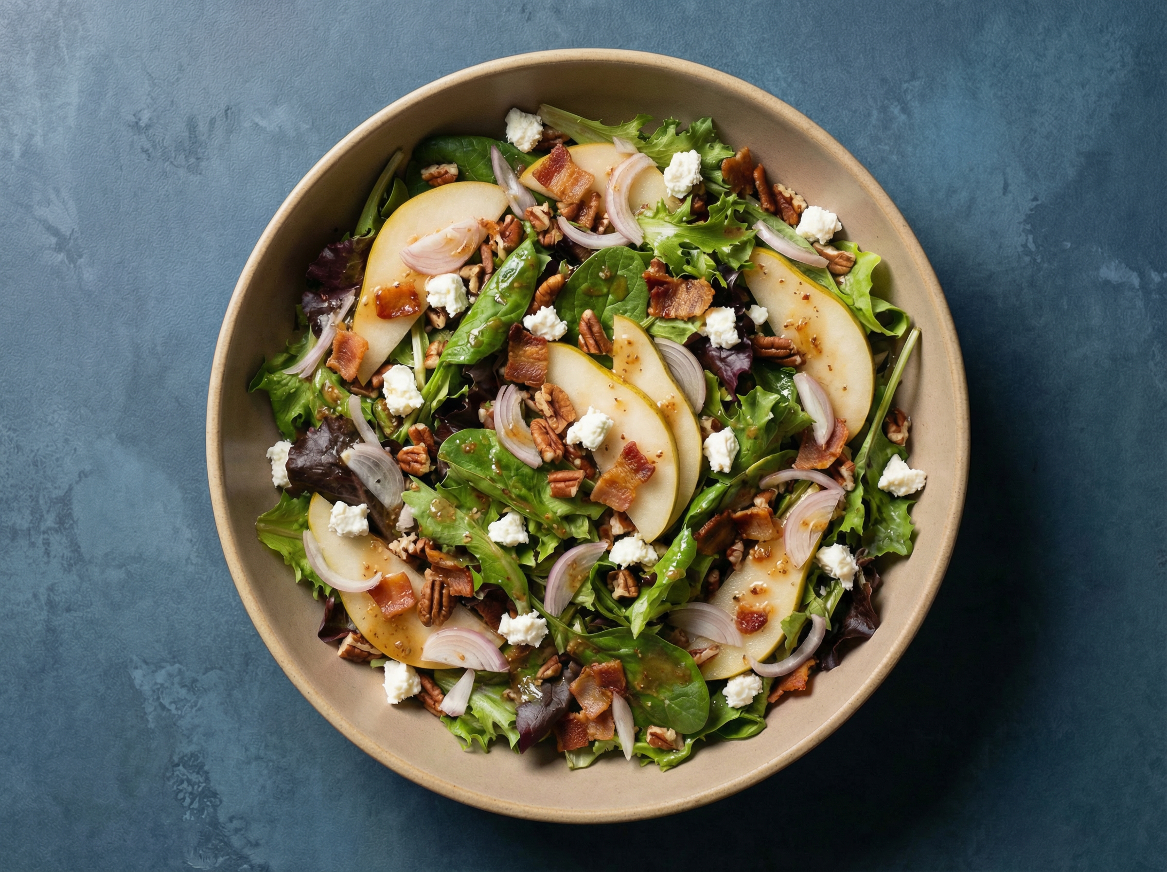 Crispy Bacon & Goat Cheese Salad