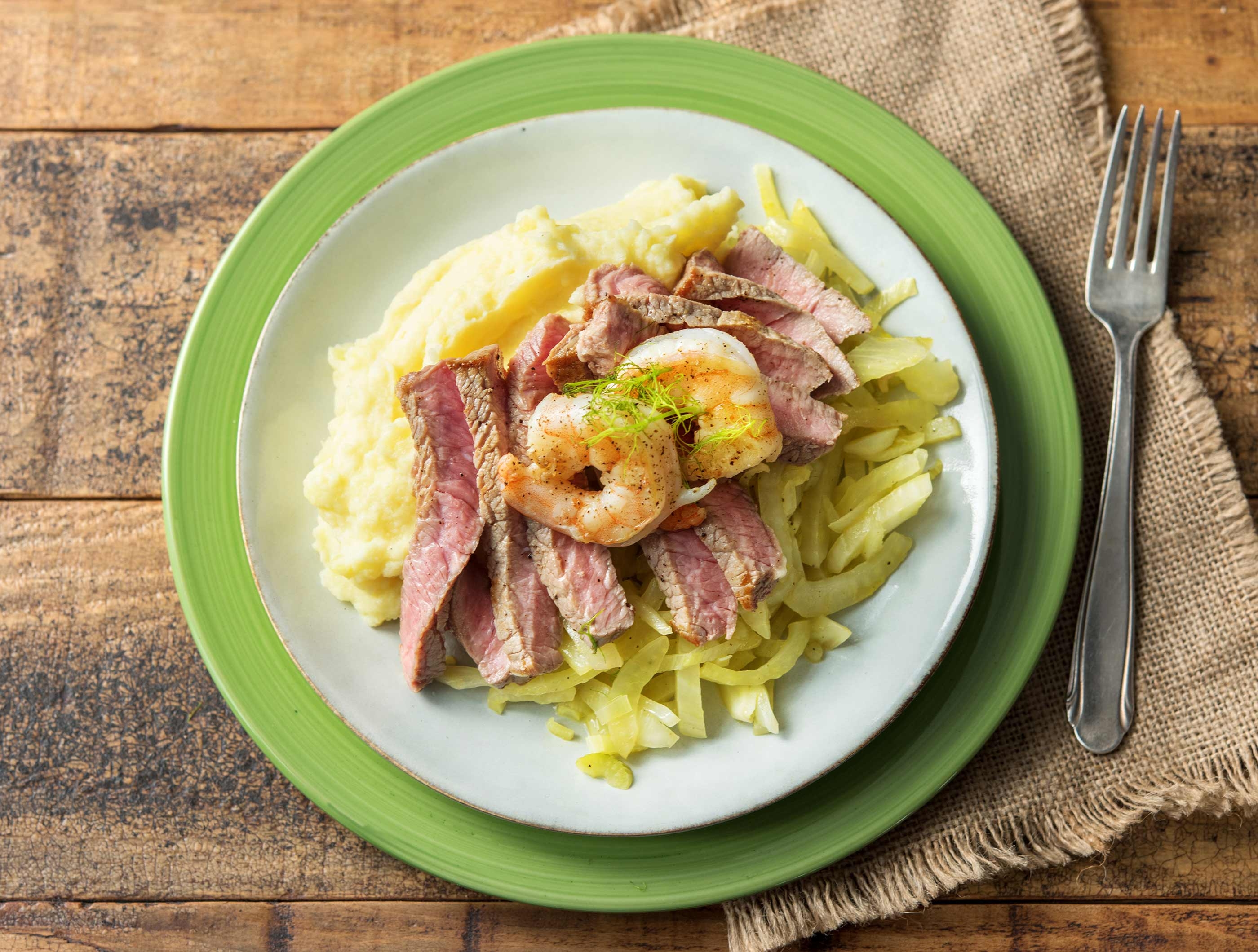 Entrecôte en gamba’s met bloemkoolpuree