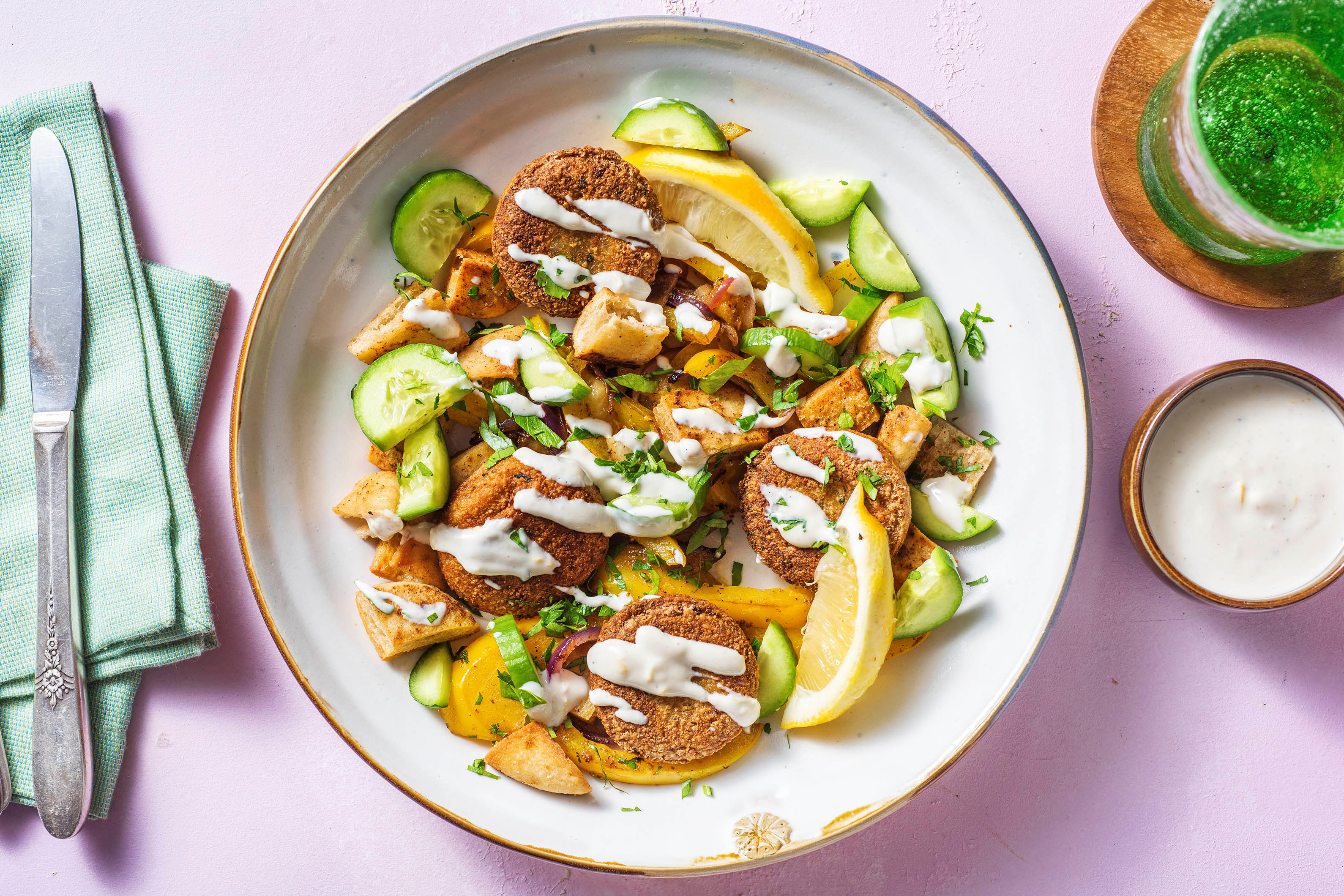 Falafels et salade fattouche