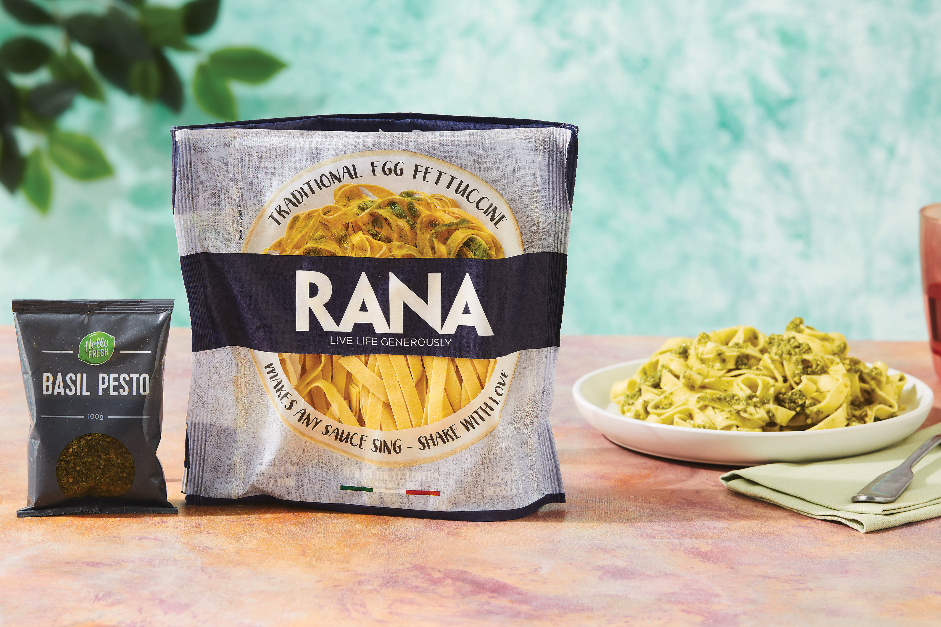 Fettuccine and Basil Pesto Bundle