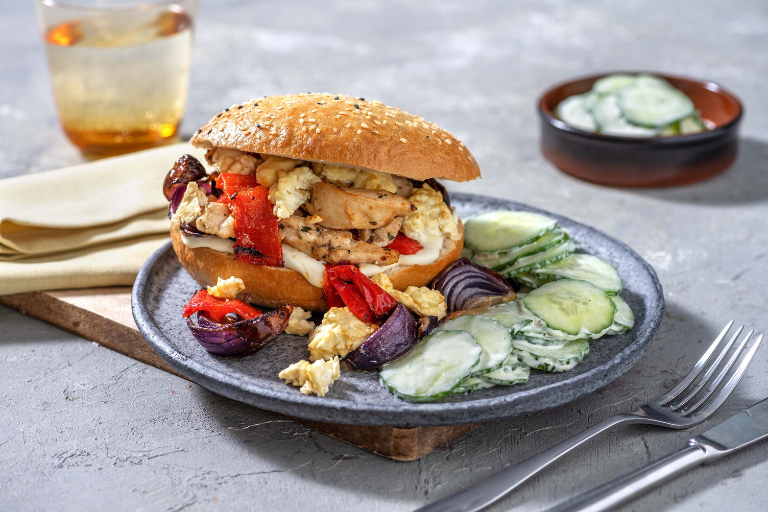 Fladenbrot-Sandwich mit Hähnchenbrust