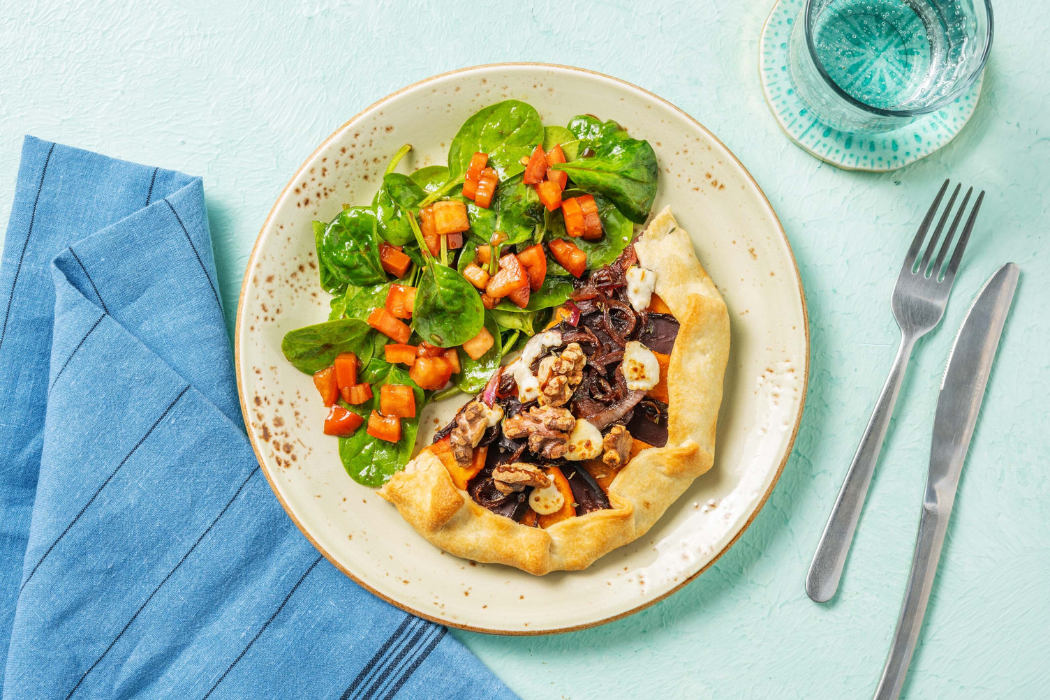 Galette met geitenkaas en rode biet