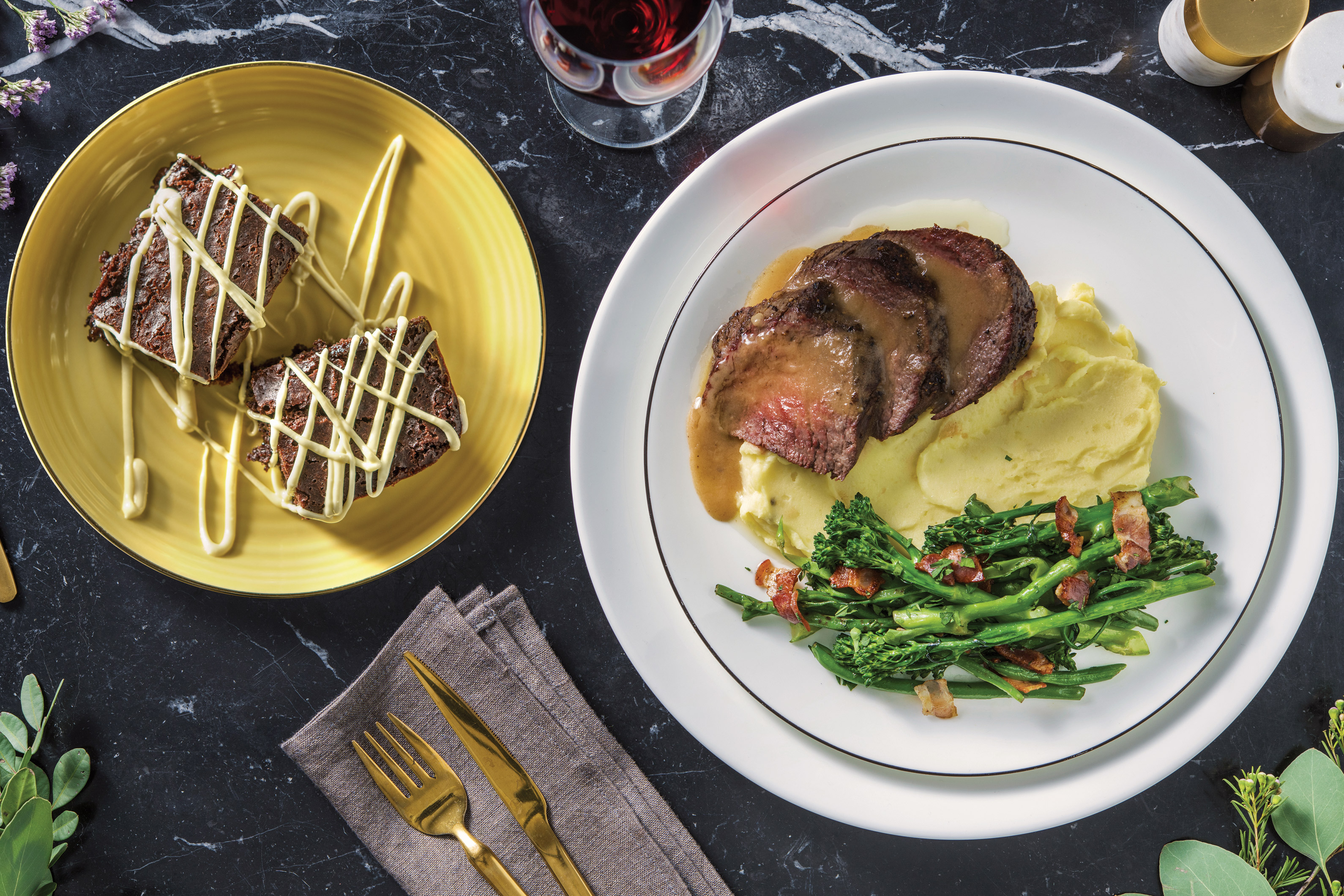 Garlic-Herb Roast Beef & Homestyle Gravy