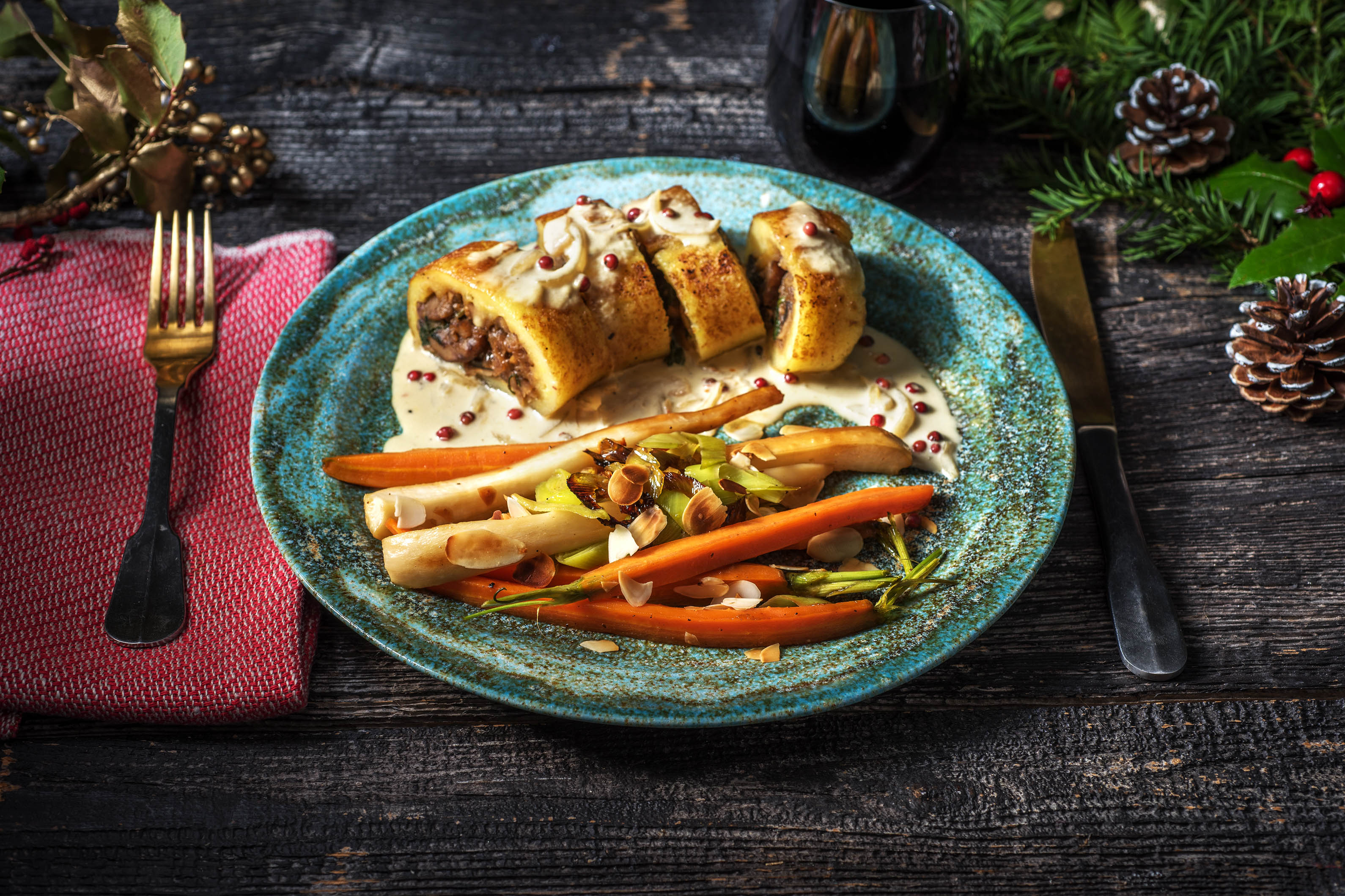 Gefüllter Kartoffelkloßbraten mit Maronen