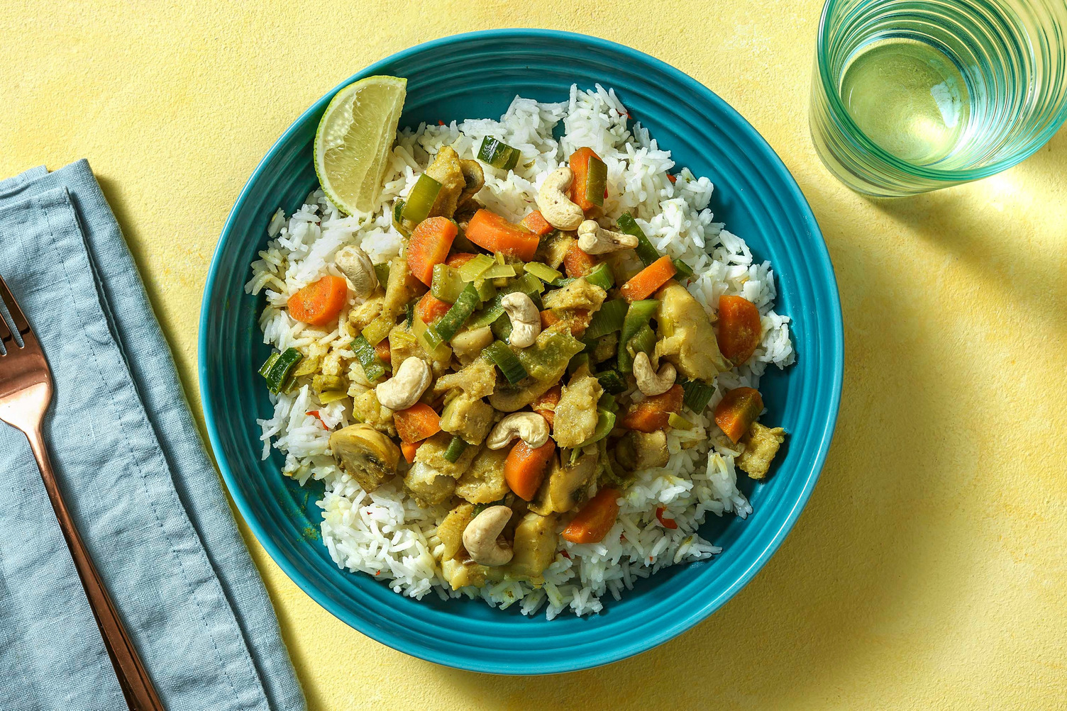 Gelbes Curry mit Fisch