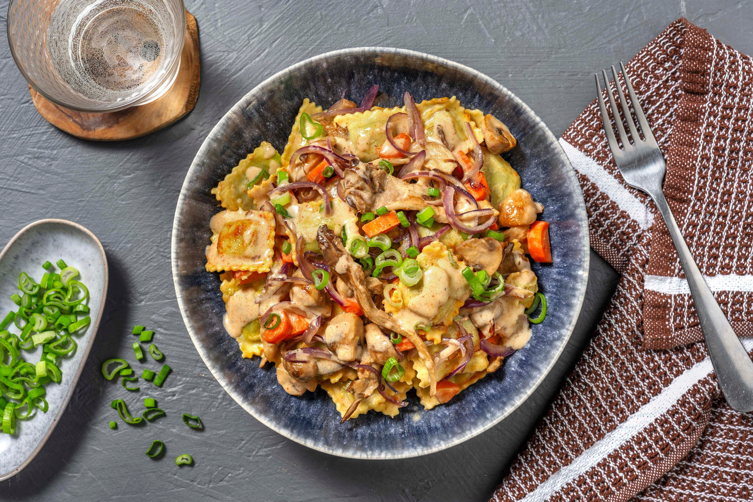 Gemüse-Maultaschen-Pfanne mit Austernpilzen