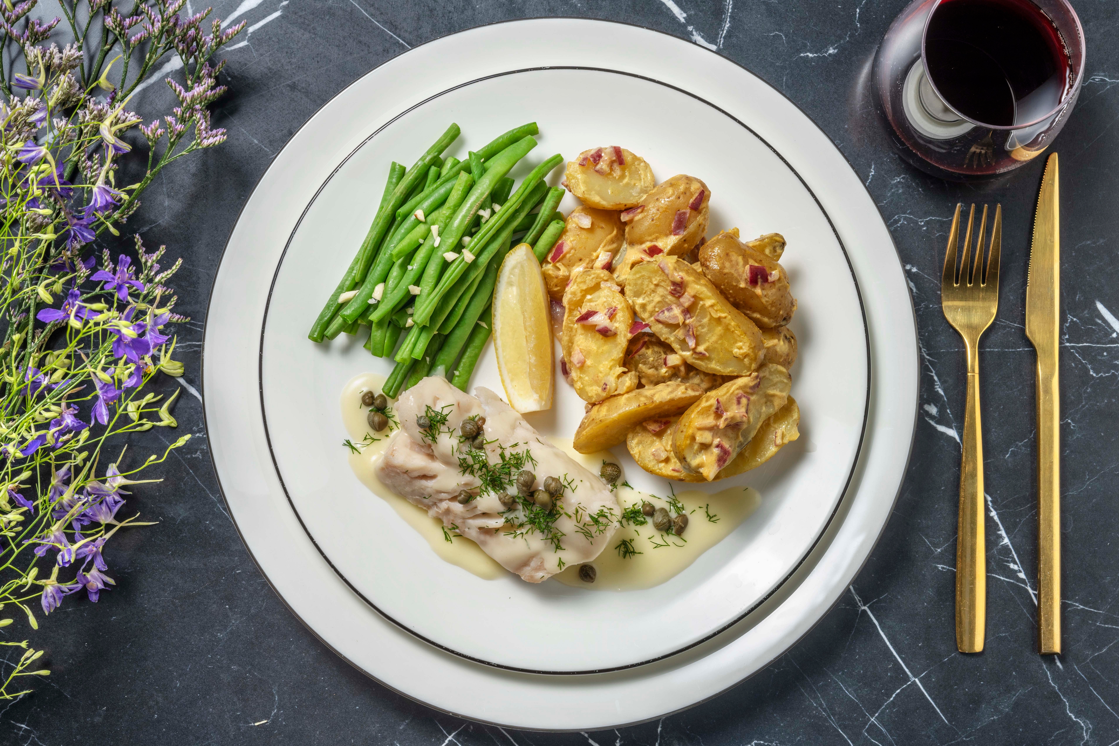 Gepocheerde kabeljauwfilet met sperziebonen