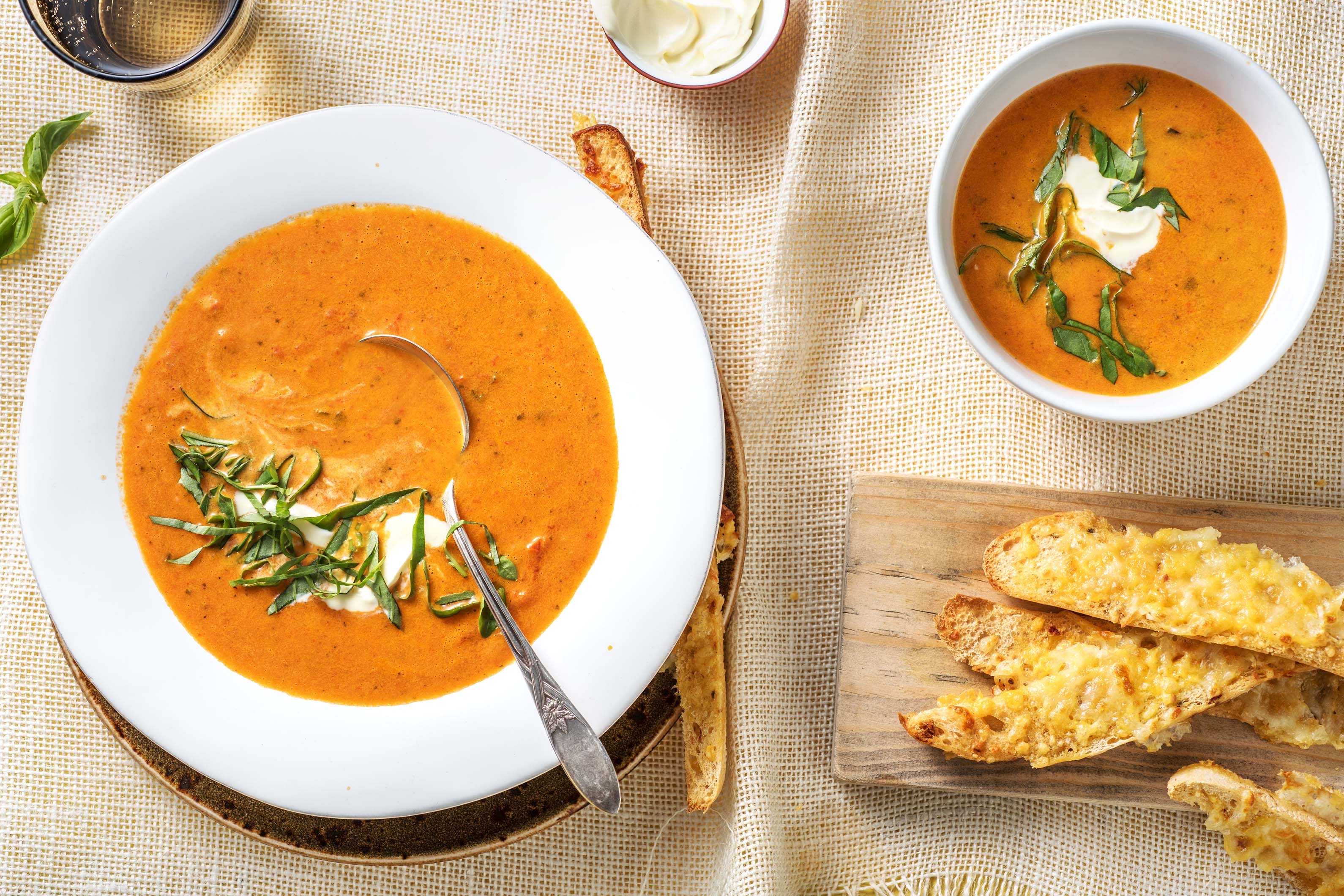 Soupe de tomate et de poivron grillés