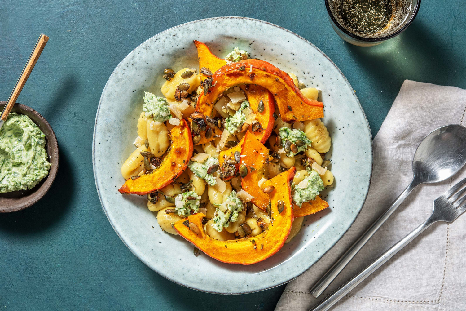 Gnocchi mit Ofenkürbis & zitronigem Frischkäse