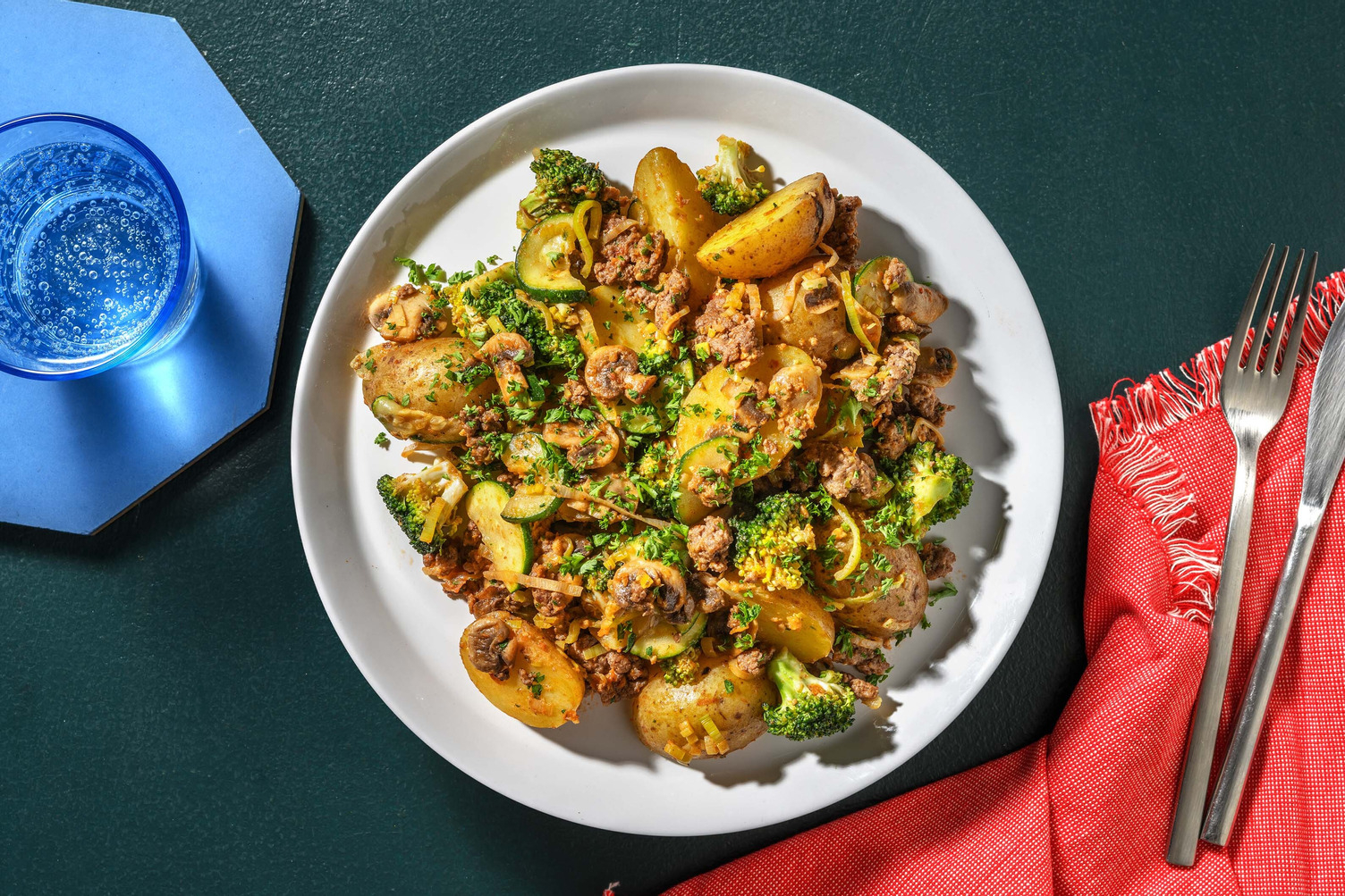 Grenailles au bœuf haché épicé & pesto rouge