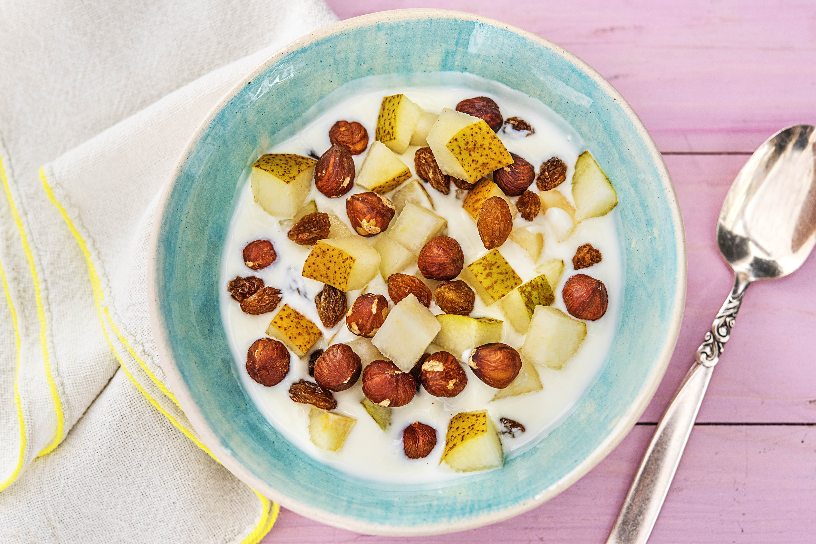 Griekse yoghurt met peer