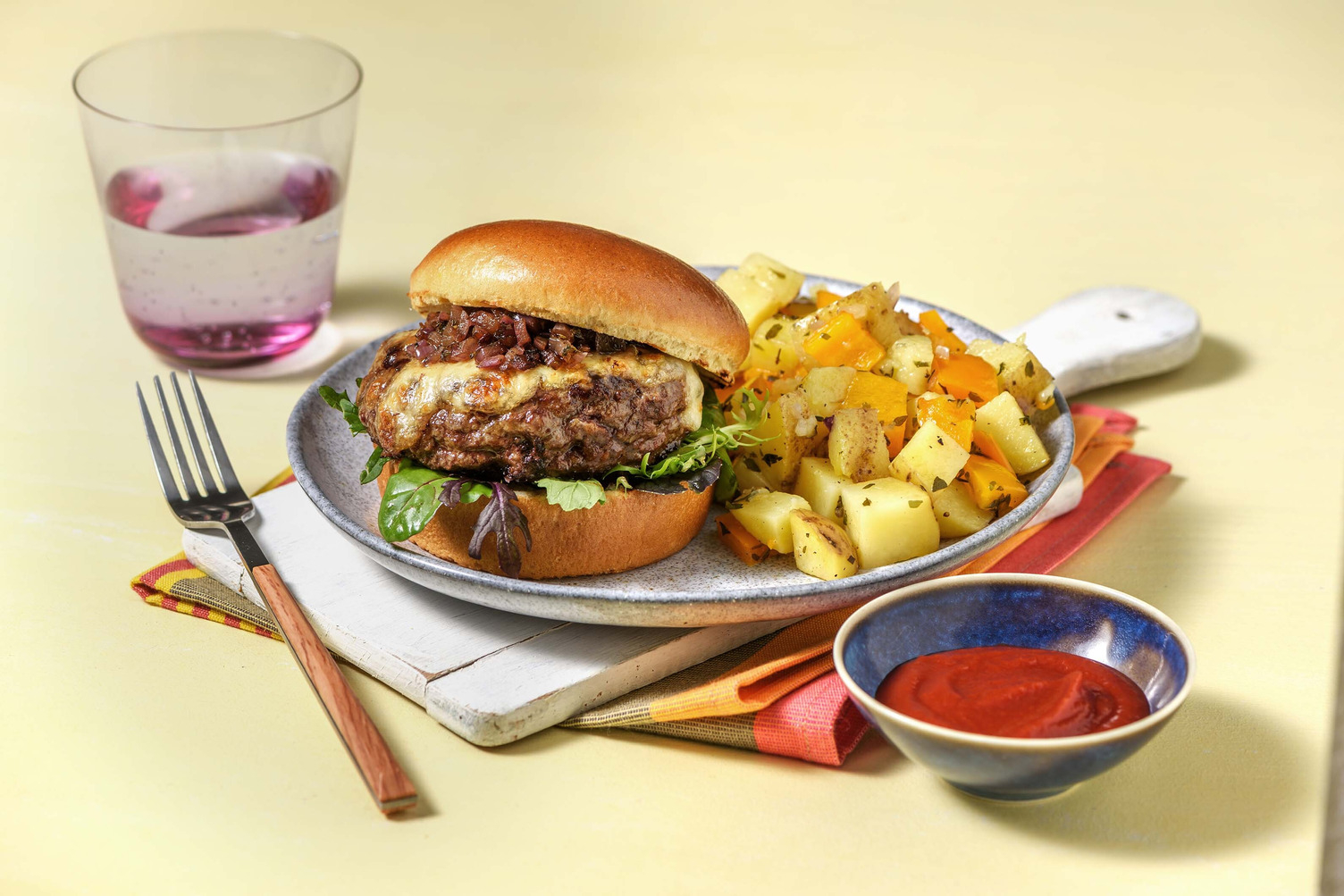 Hamburgers au fromage et à la côte de bœuf