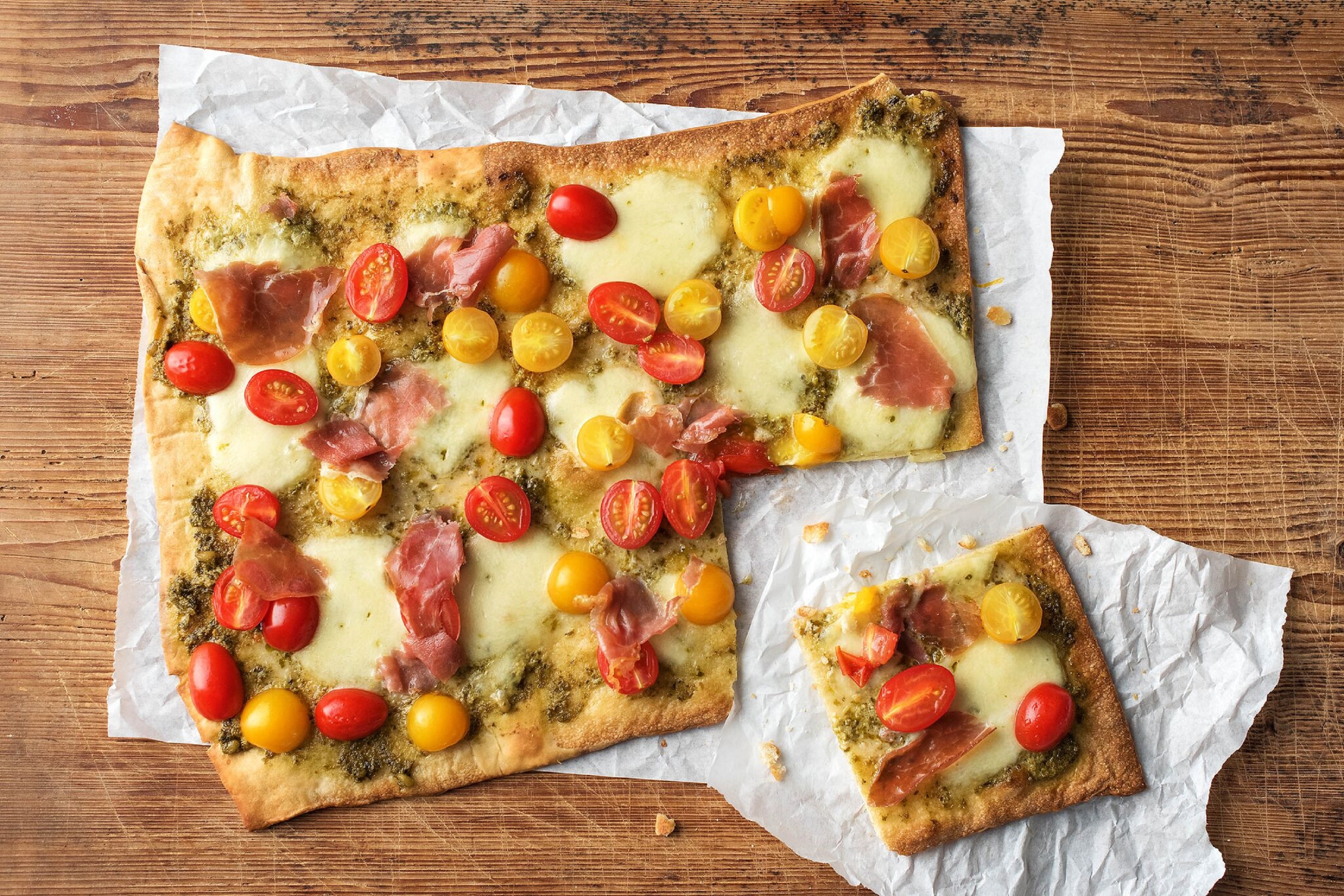 Heirloom Tomato Flatbread