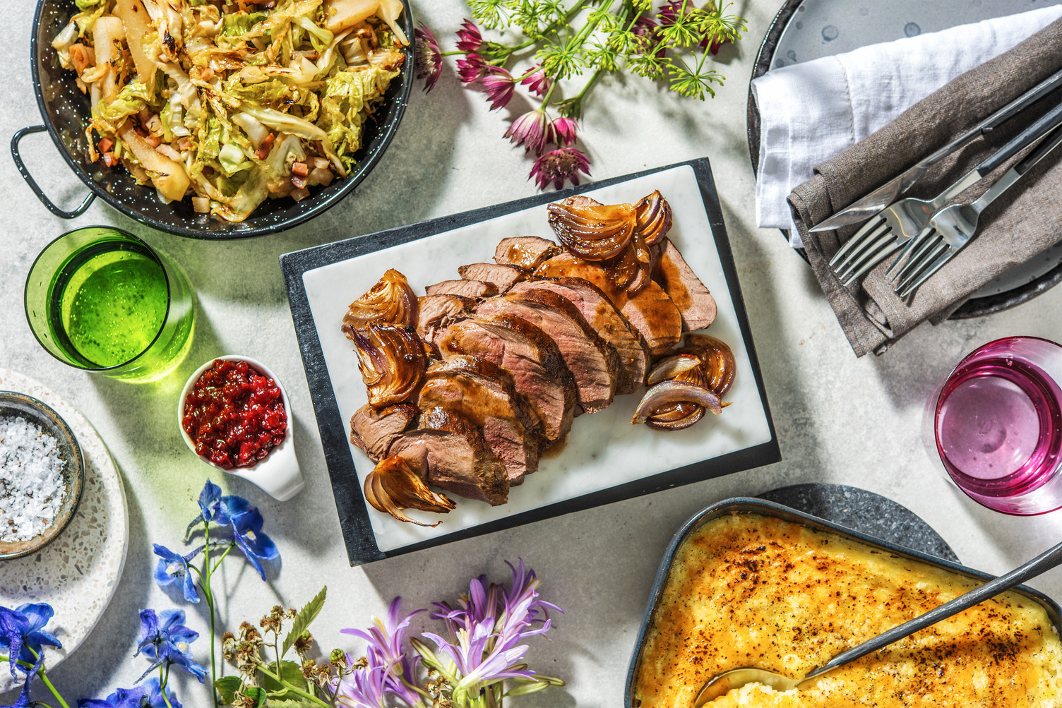 Hirschkeulenbraten mit gratiniertem Kartoffelpüree