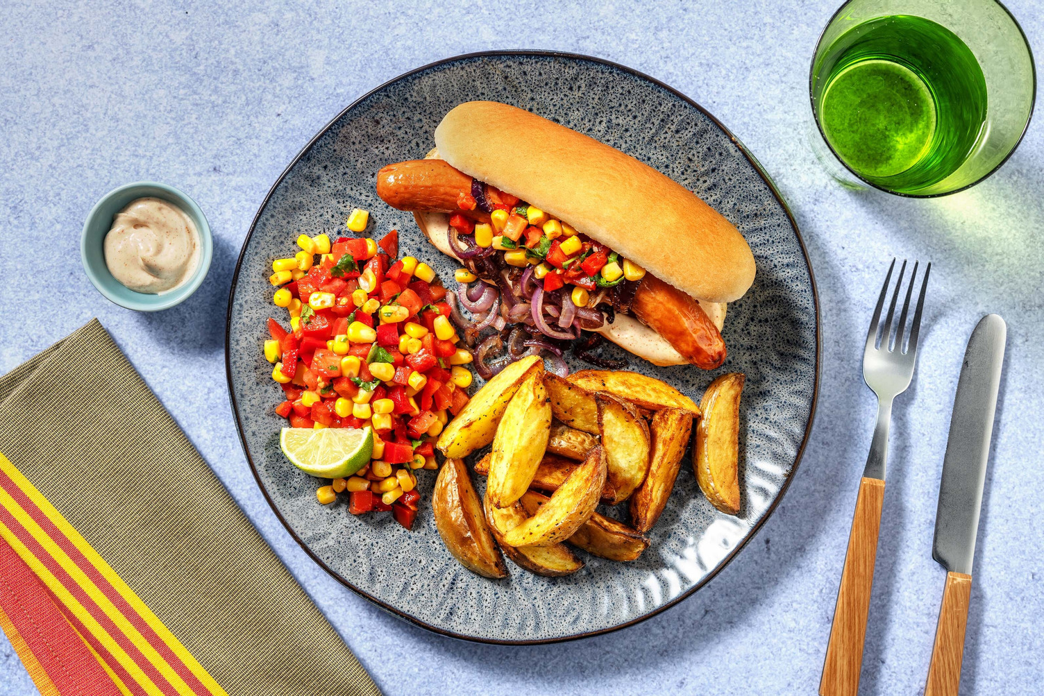 Hot-dog à la mexicaine et salsa fraîche