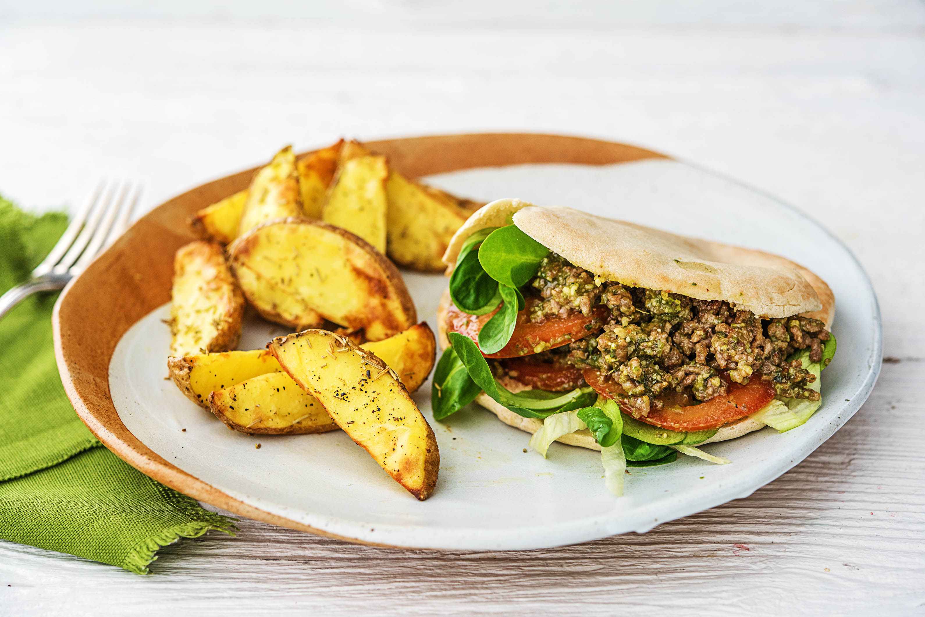 Pains pita au bœuf haché à l’italienne