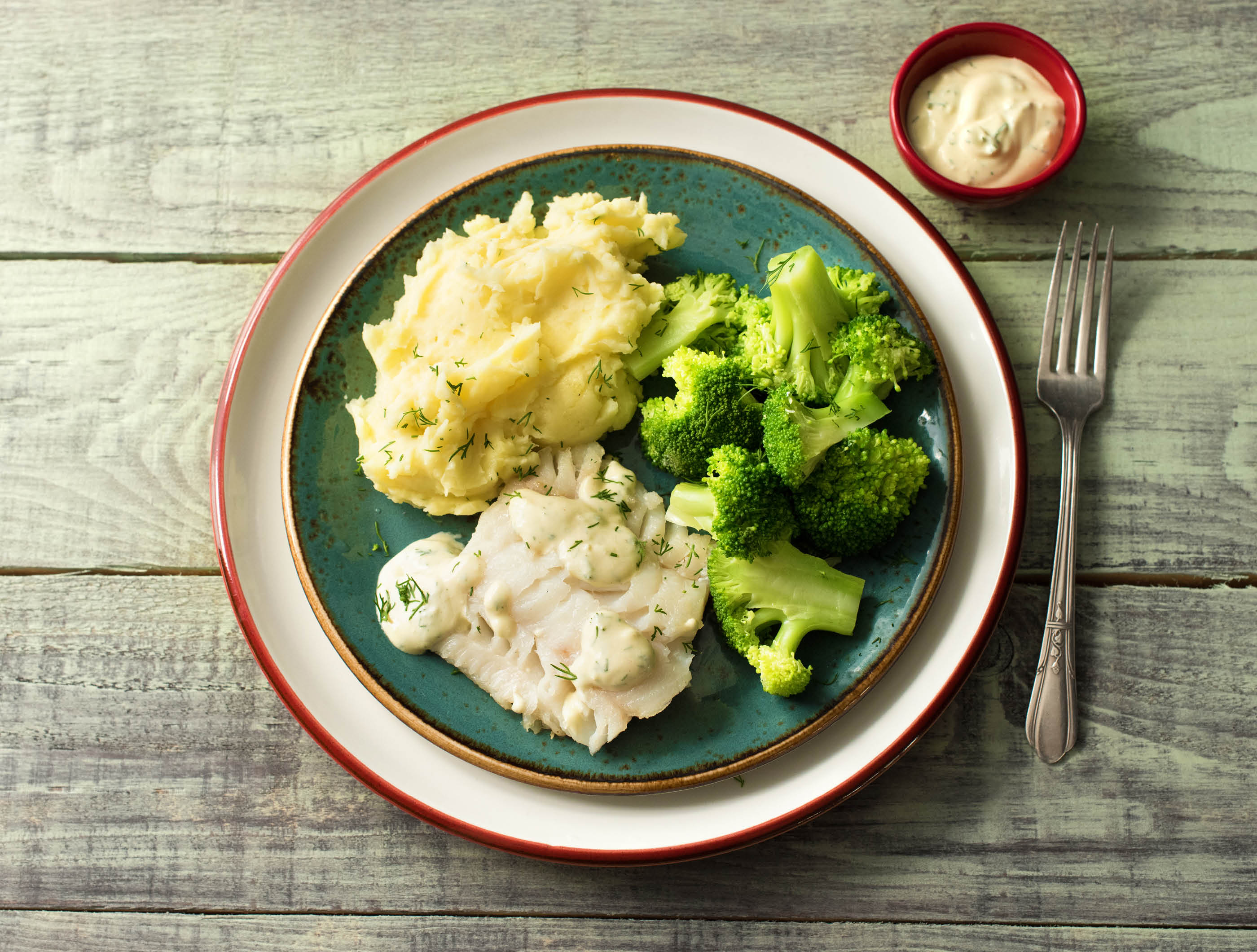 Kabeljauwfilet met broccoli en romige puree met verse dille