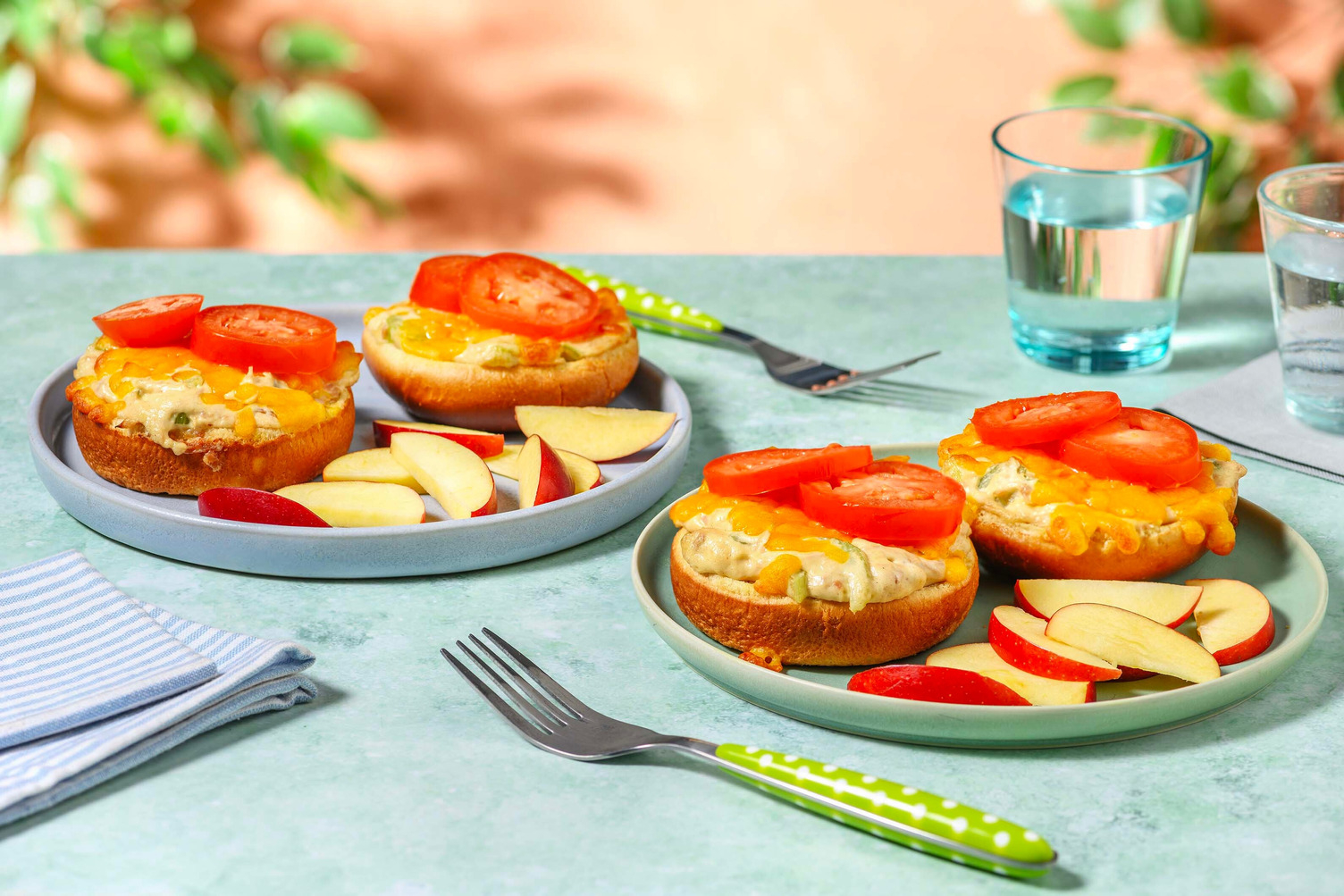 Sandwichs au fromage fondu et au thon pour enfants