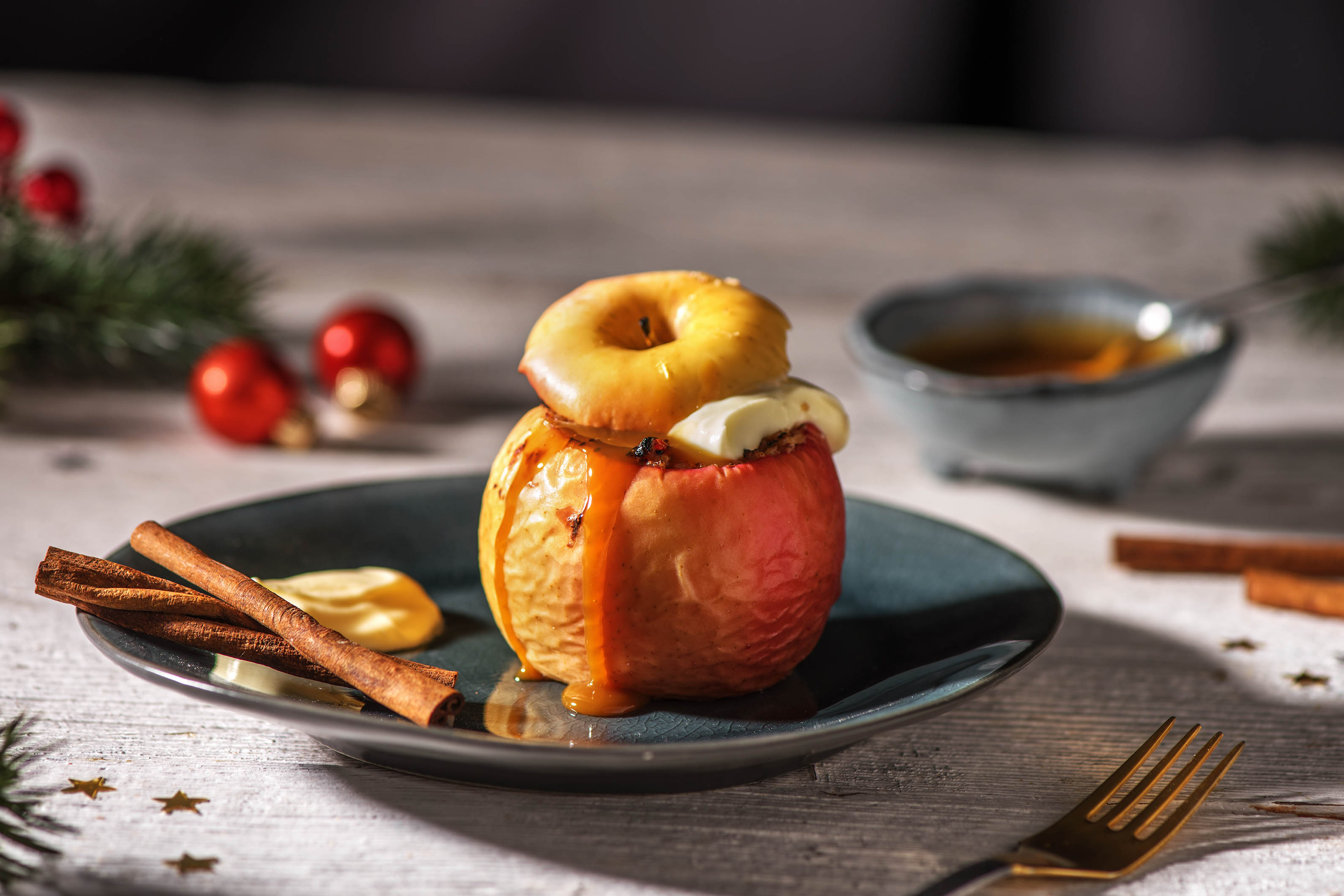 Köstlicher Bratapfel mit Karamellsoße