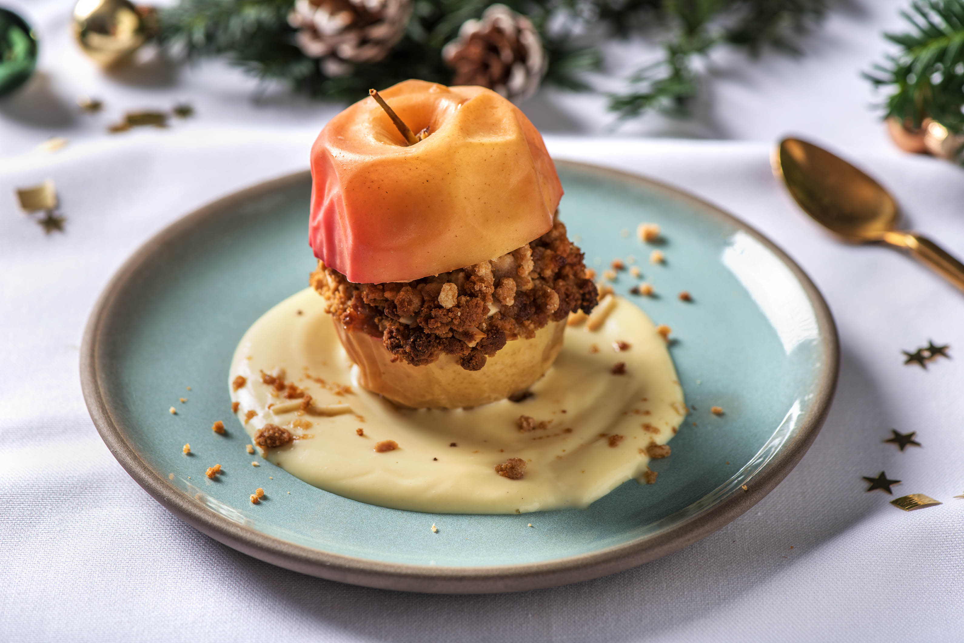 Köstlicher Bratapfel mit Vanillesoße