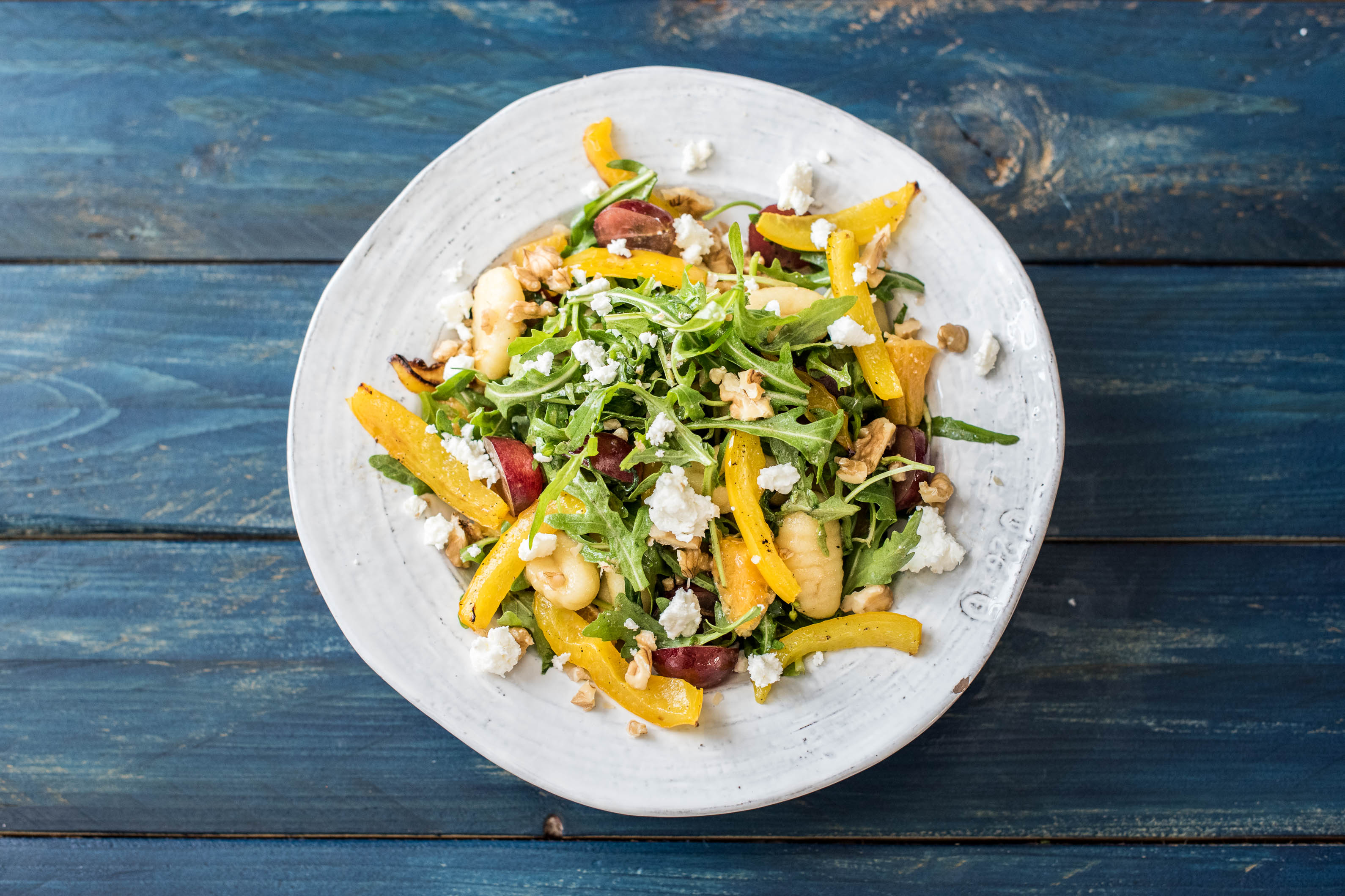 Lauwarmer Gnocchi-Sommer-Salat