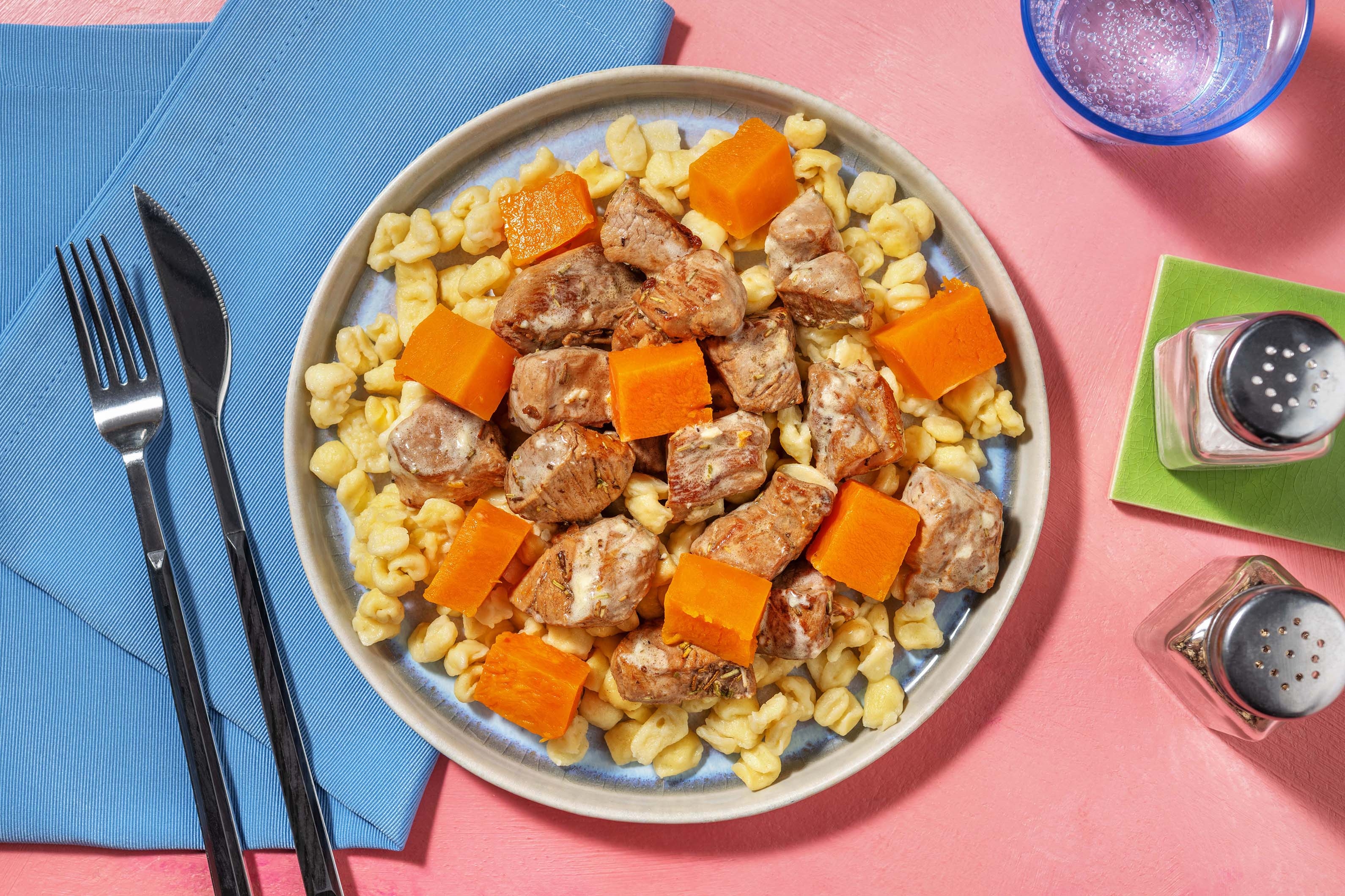 Marinierte Schweinefiletspitzen und Kürbis