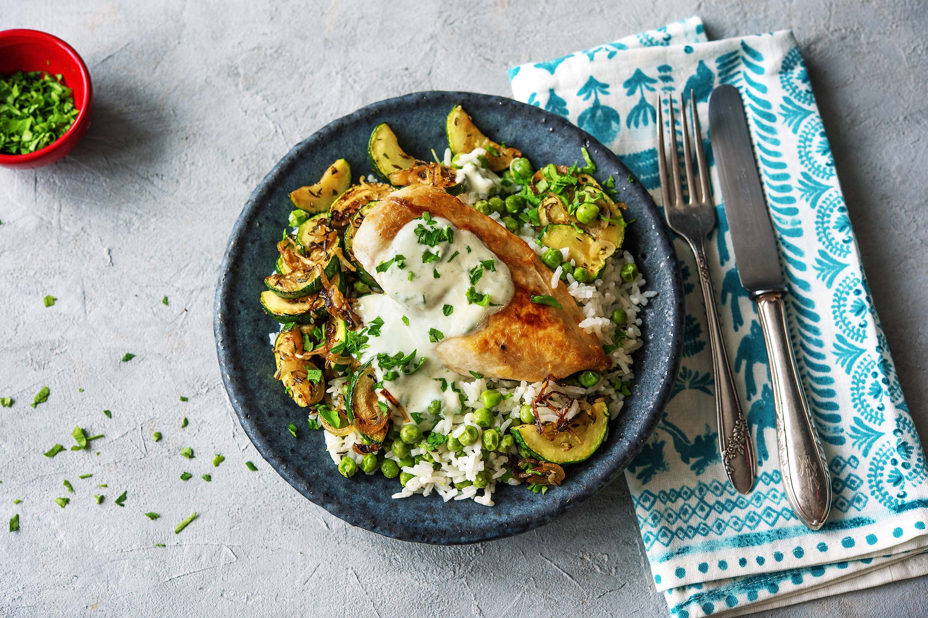 Marokkanische Zucchini-Hähnchenbrust