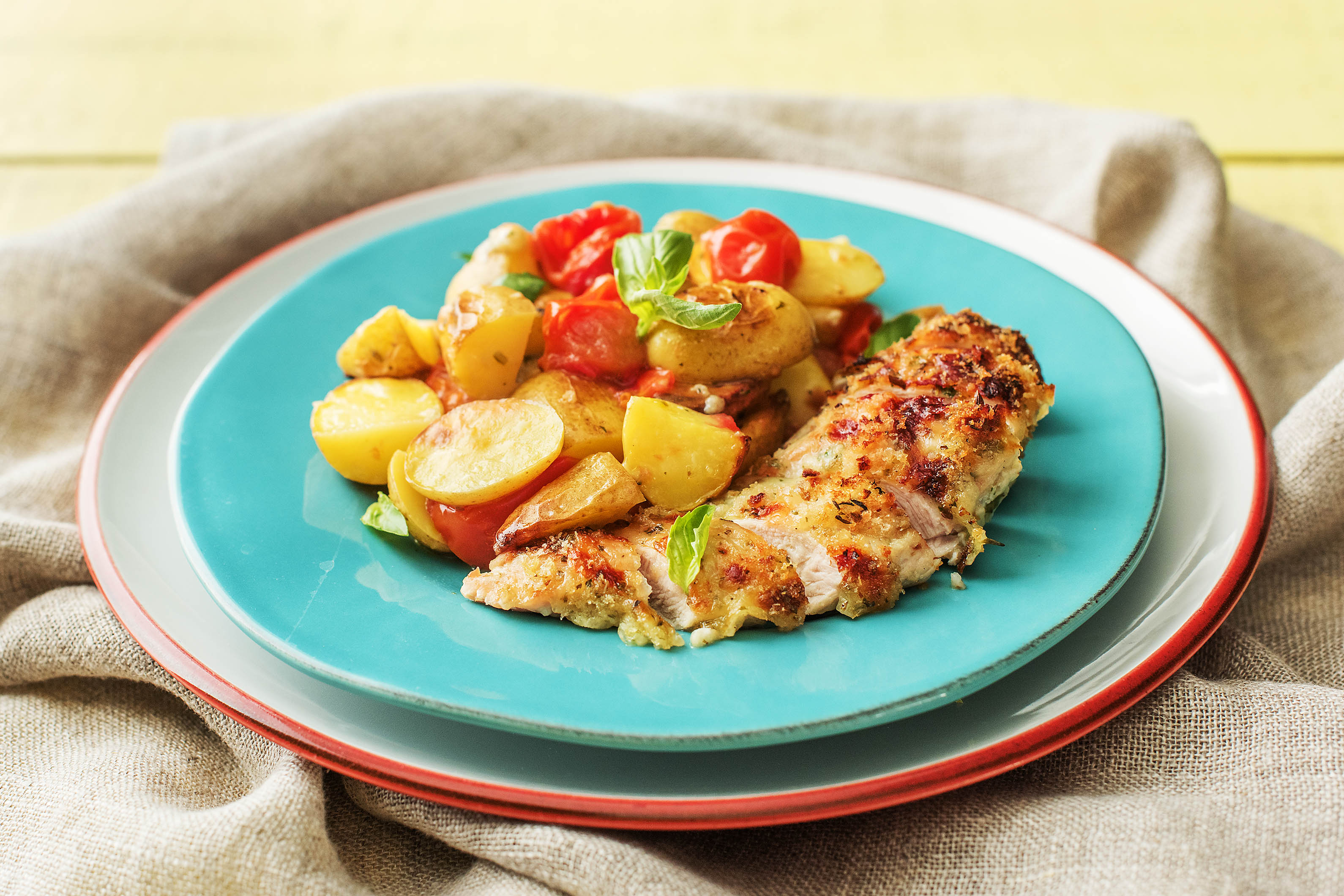 Mediterran überbackene Hähnchenbrust