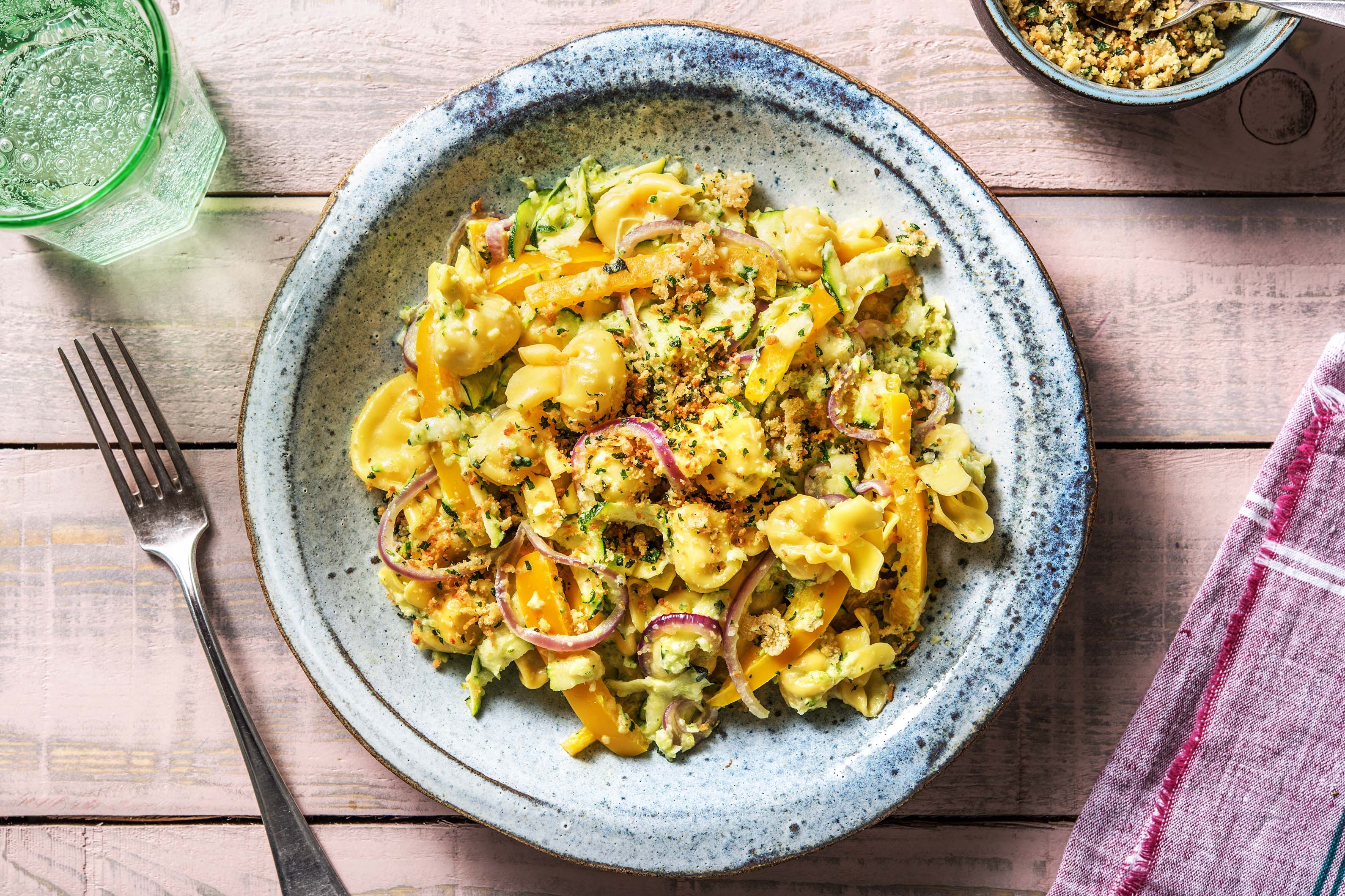 Mediterrane Fiorelli mit Pilzfüllung