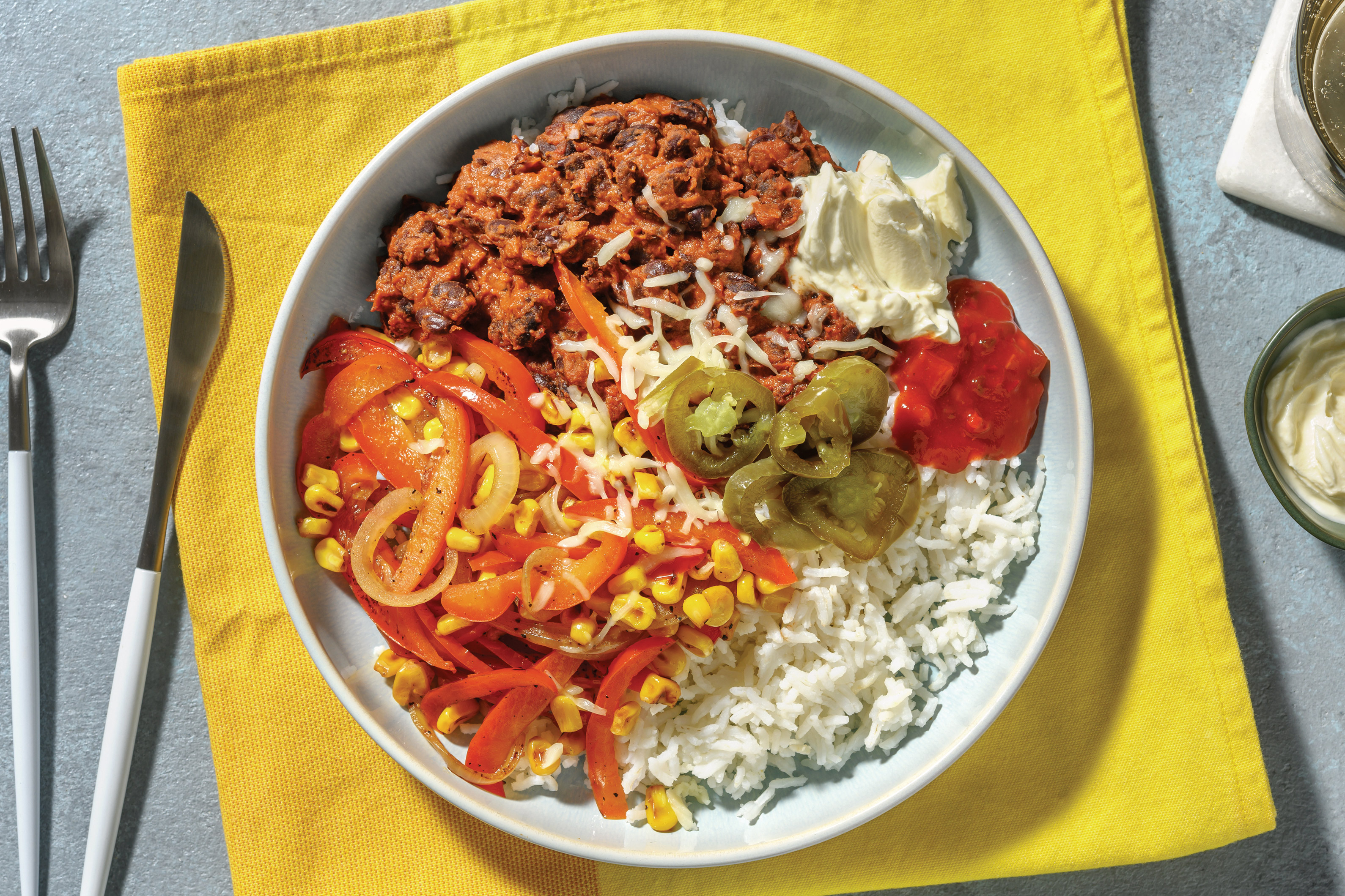 Spiced Black Bean & Veggie Fajita Bowl