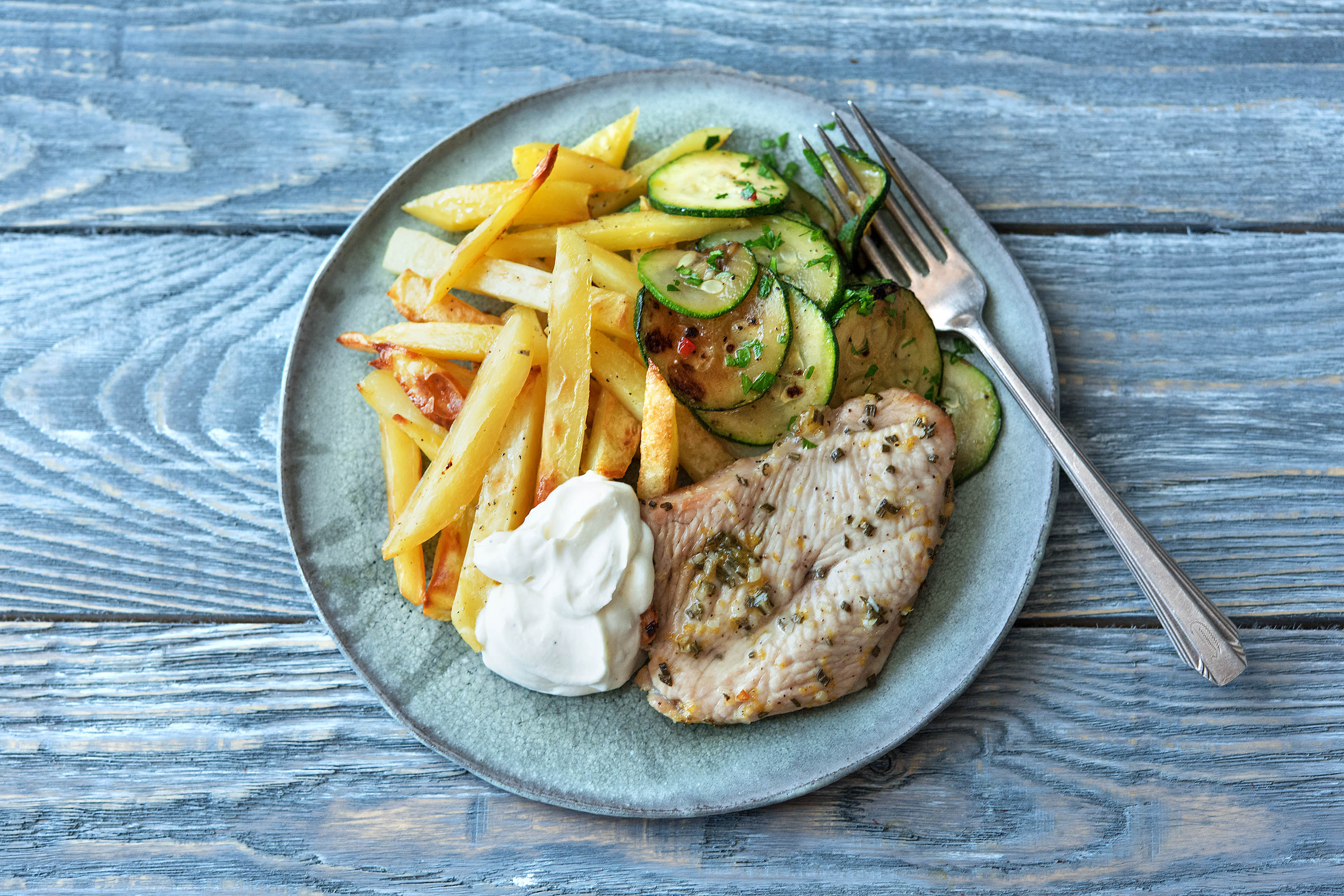 Ofen-Putenbrust in Honig-Zitronen-Marinade