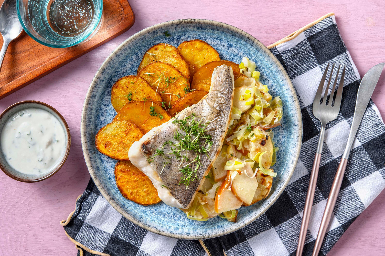 Ofen-Seehecht auf Apfel-Lauch-Bett