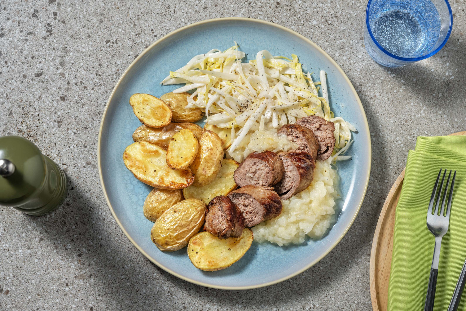 Blinde vink met perenmoes