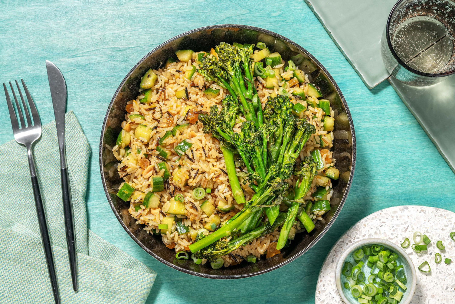 Orangen-Wildreis-Salat mit Brokkolini