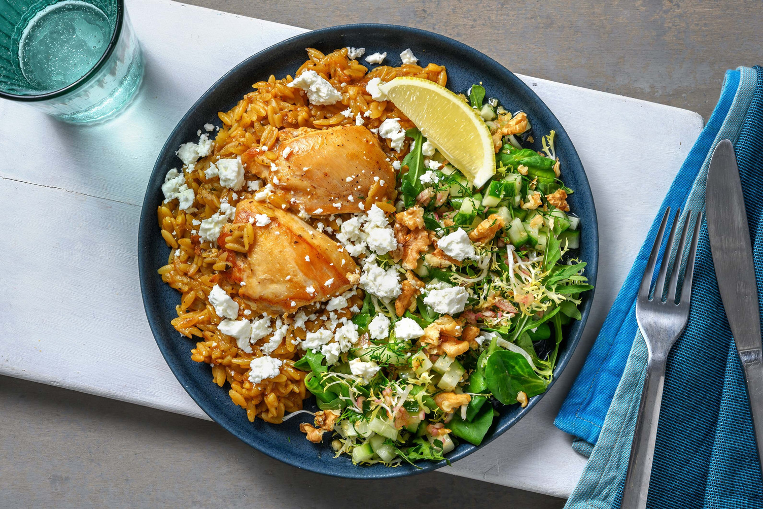 Orzo met kippendij, dille en witte kaas