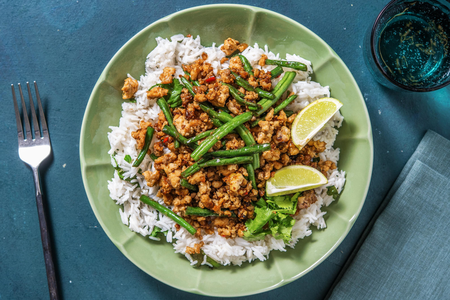 « Pad krapow » style thaïlandais à la dinde