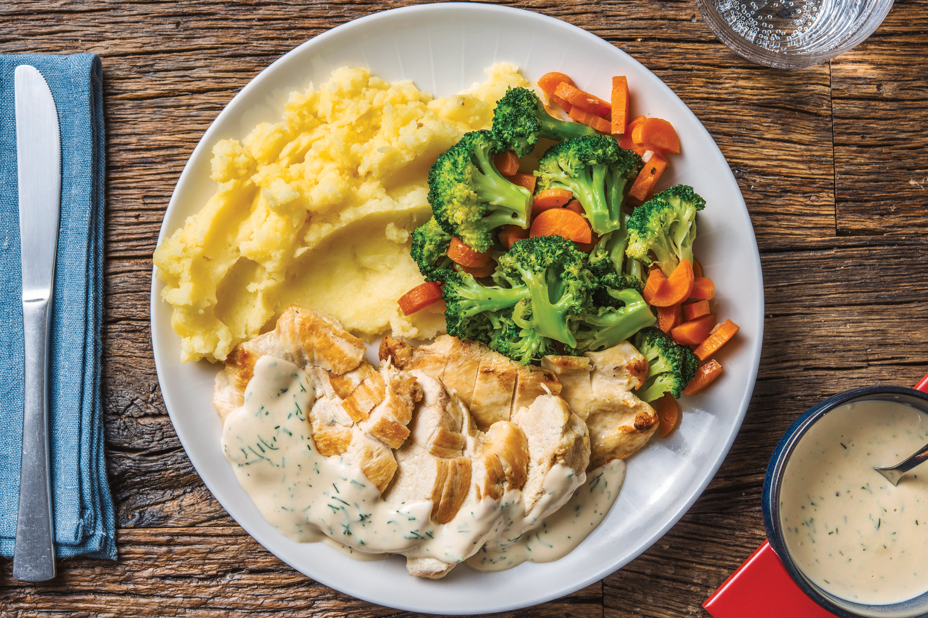 Pan-Seared Chicken & Creamy Dill Sauce